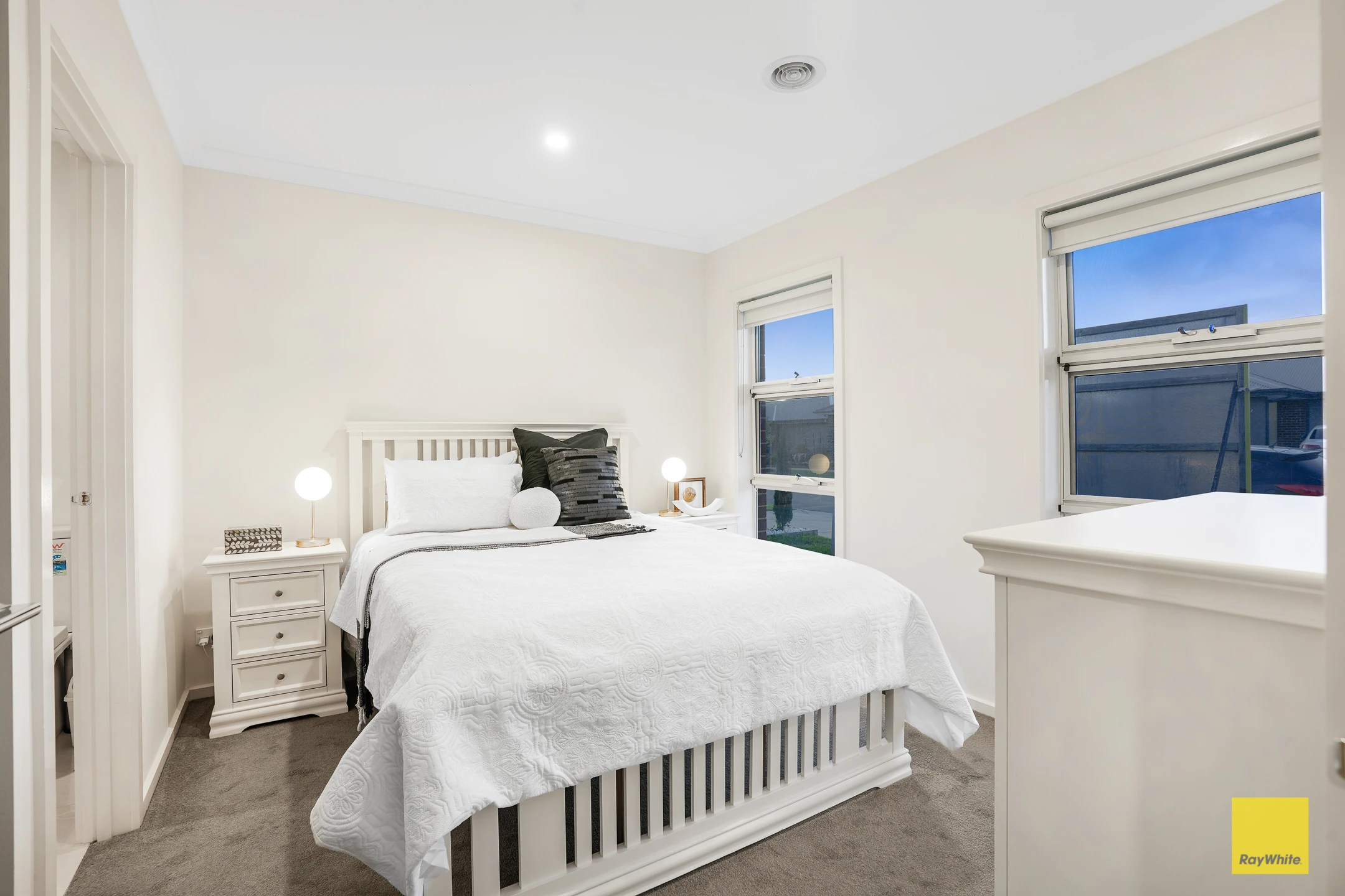 11 Journey Drive, FRASER RISE, VIC 3336