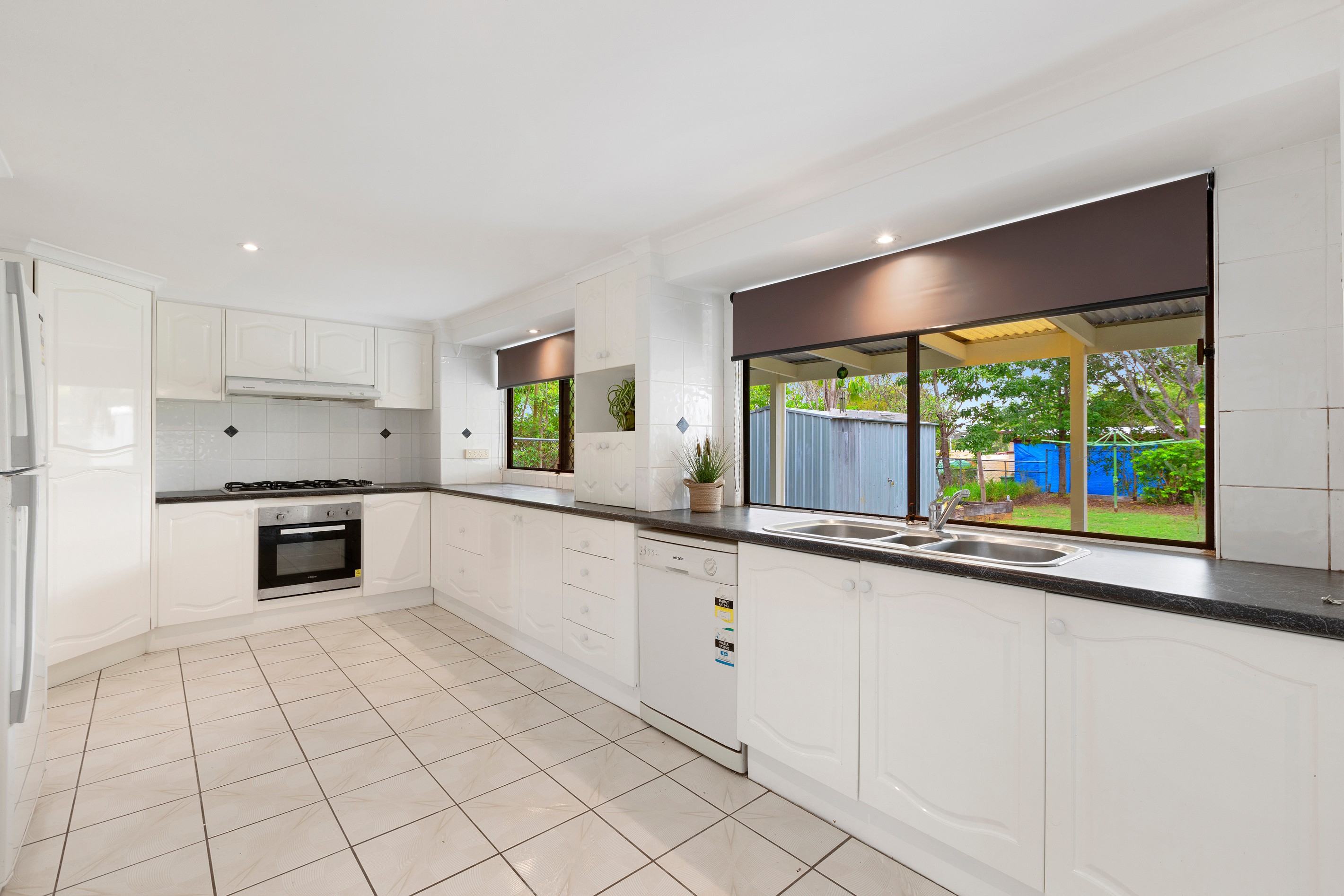 37 Myra Street, Kingston, QLD 4114