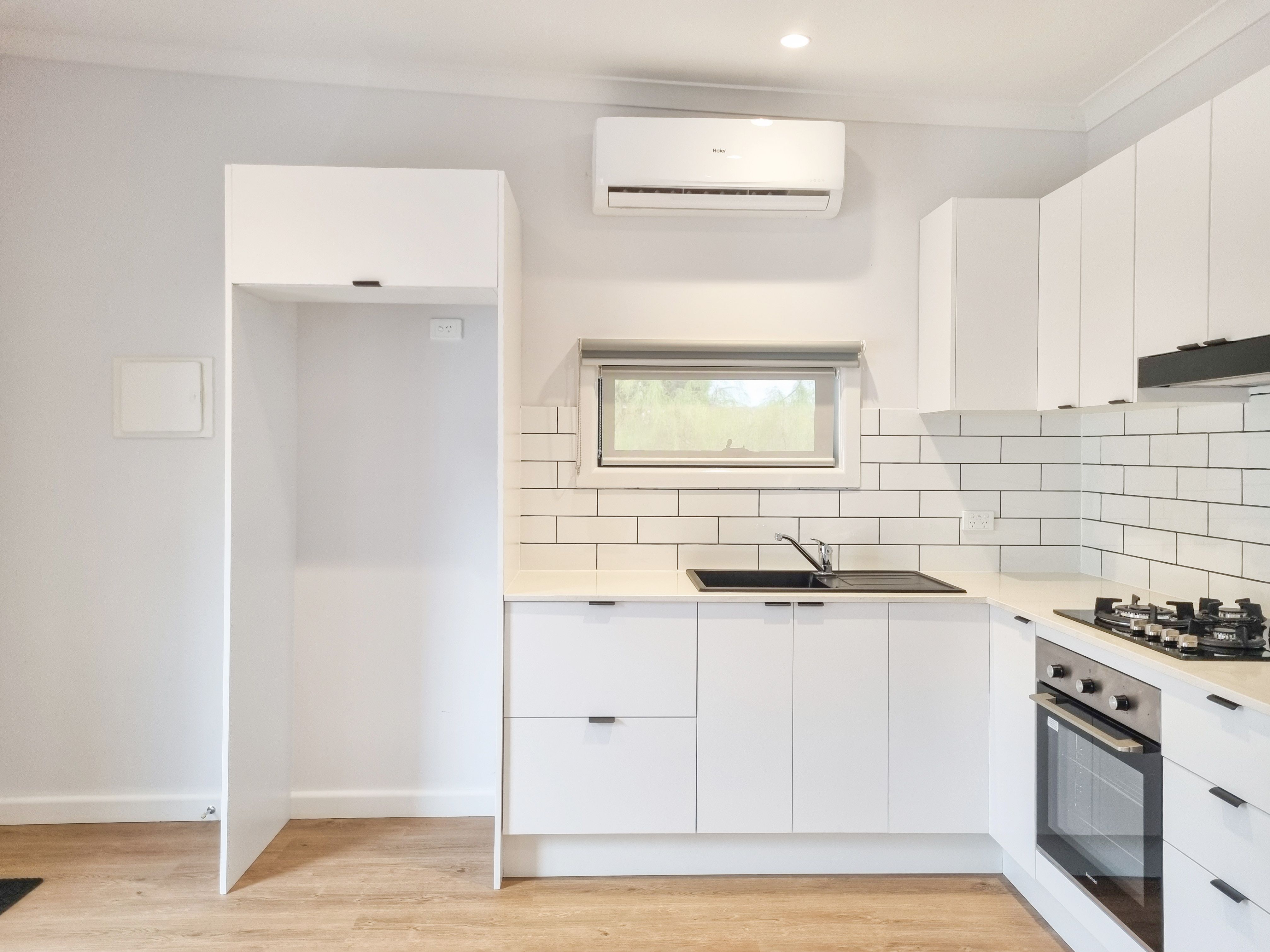 1,2,3,4/8 Iona Avenue, Belmont, VIC 3216