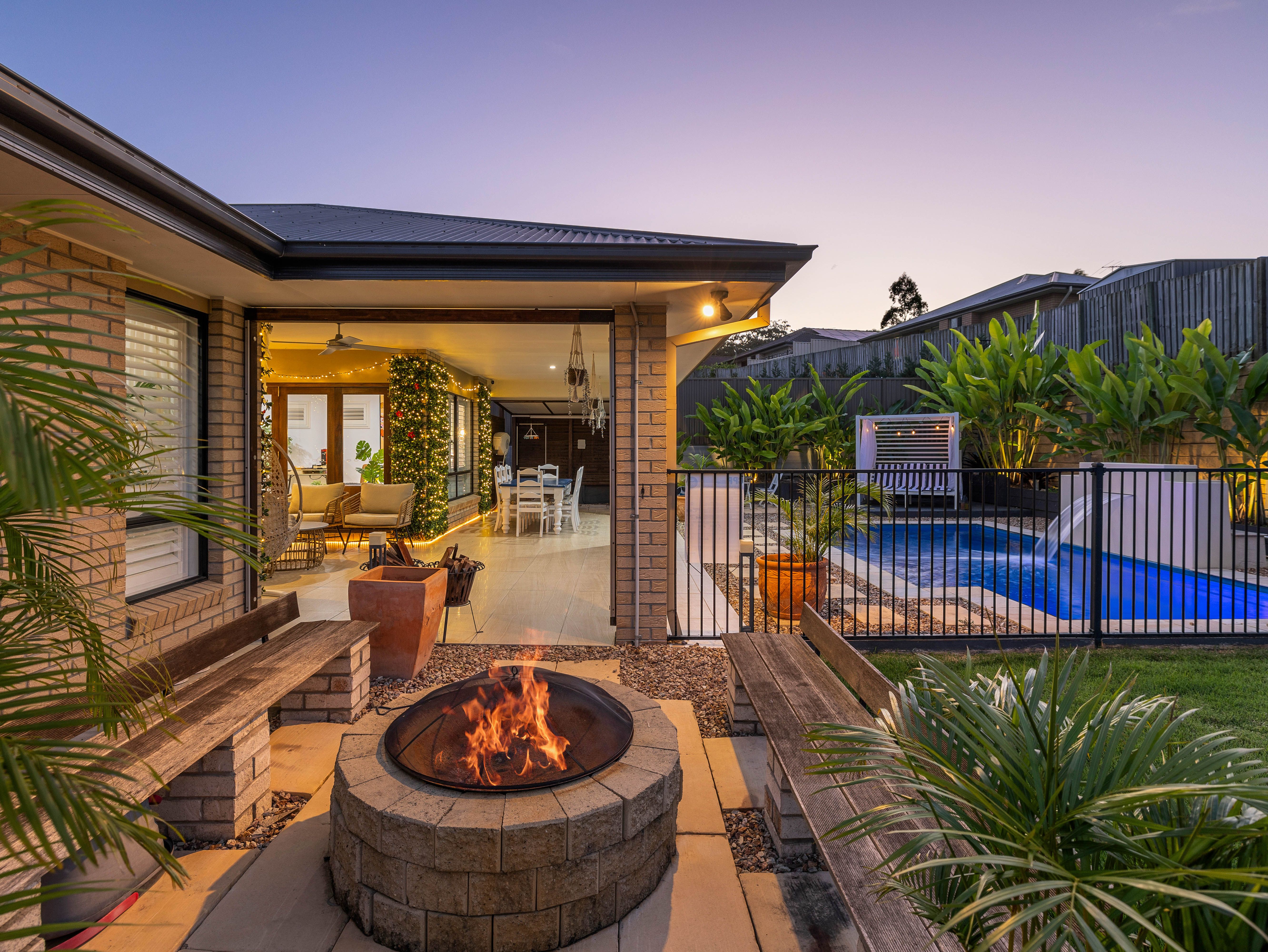 3 Lucy Court, Augustine Heights, QLD 4300