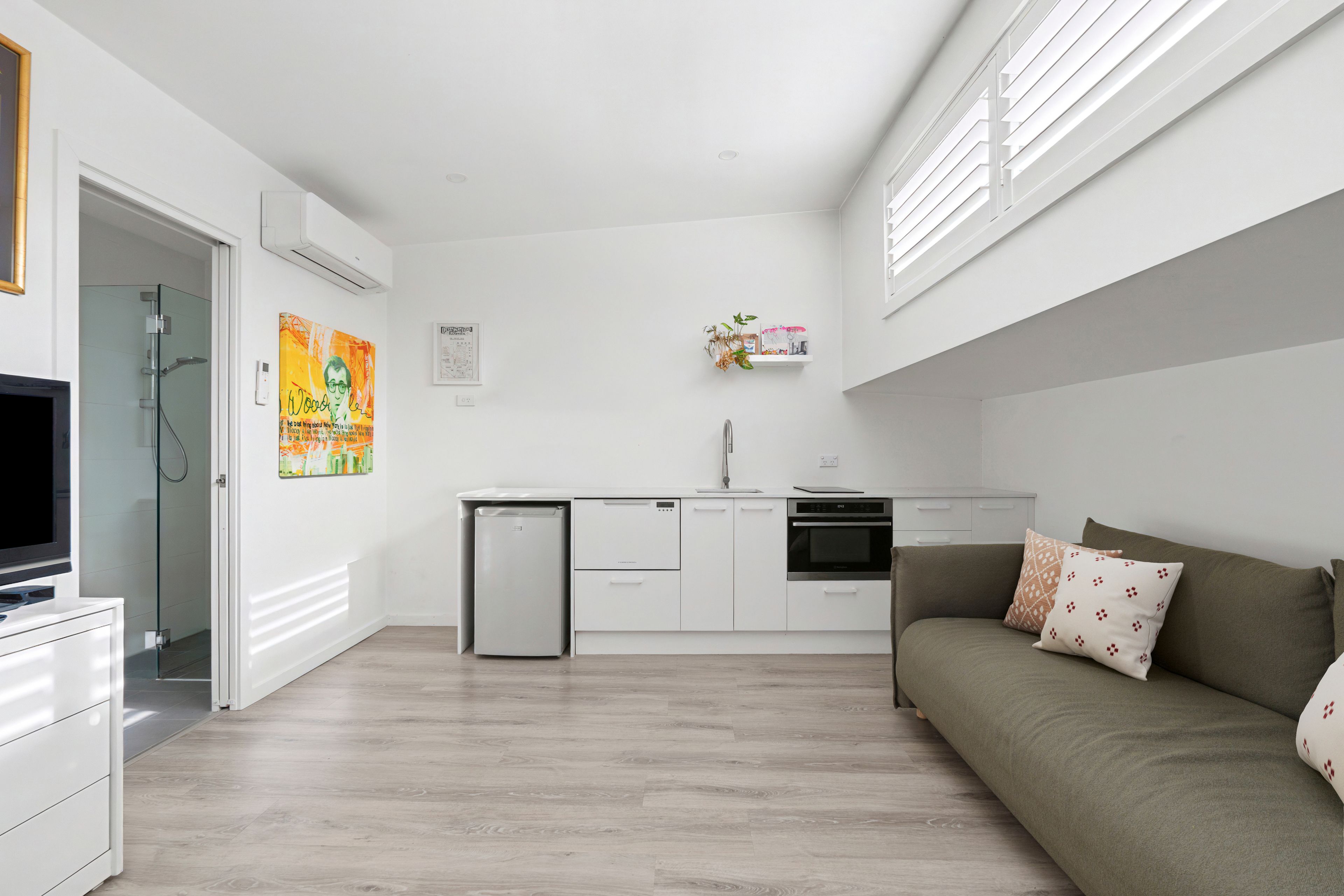 43 Cowper Street — photo 10 of 24