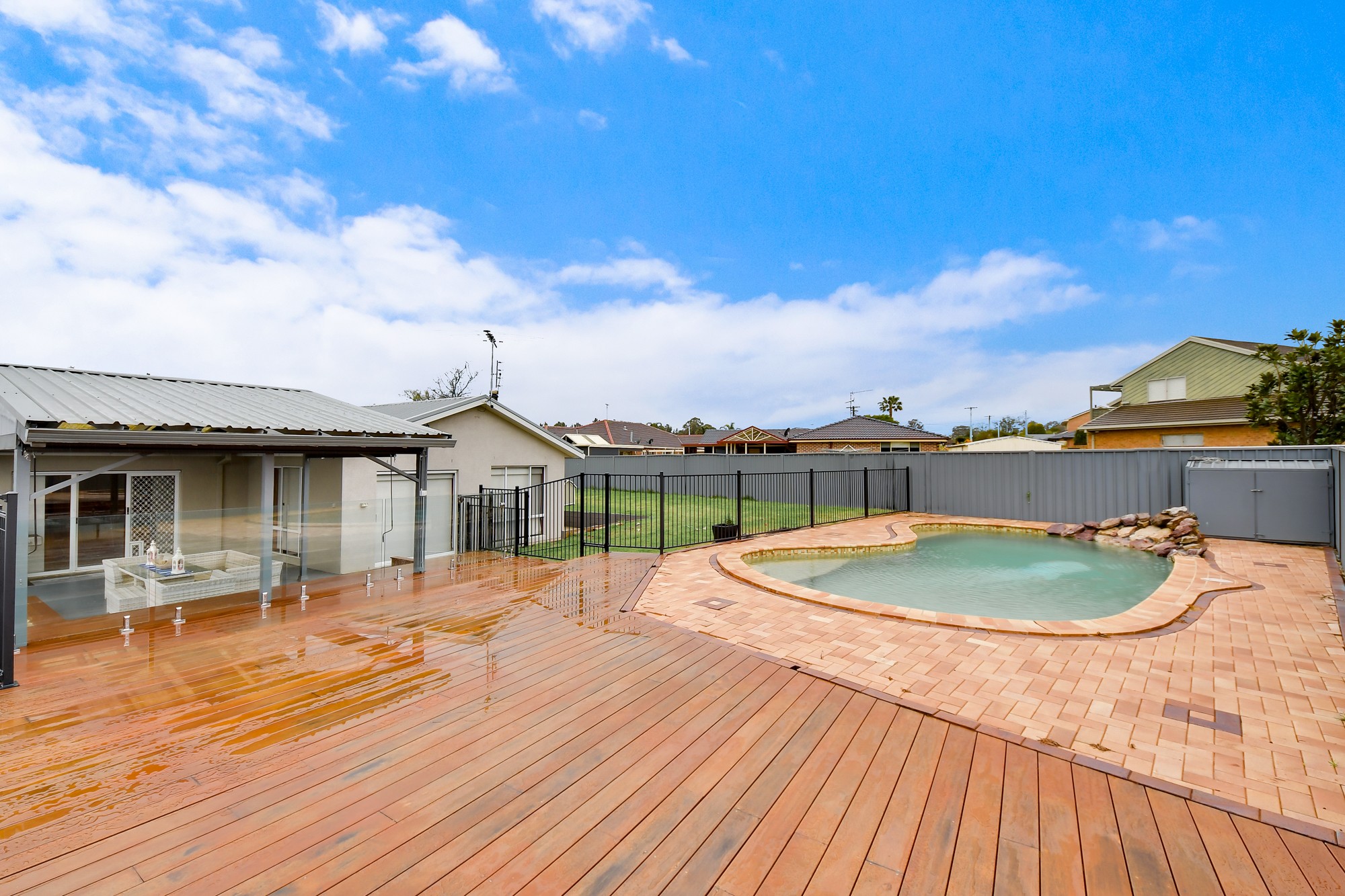 13 Casuarina Close, The Oaks, NSW 2570