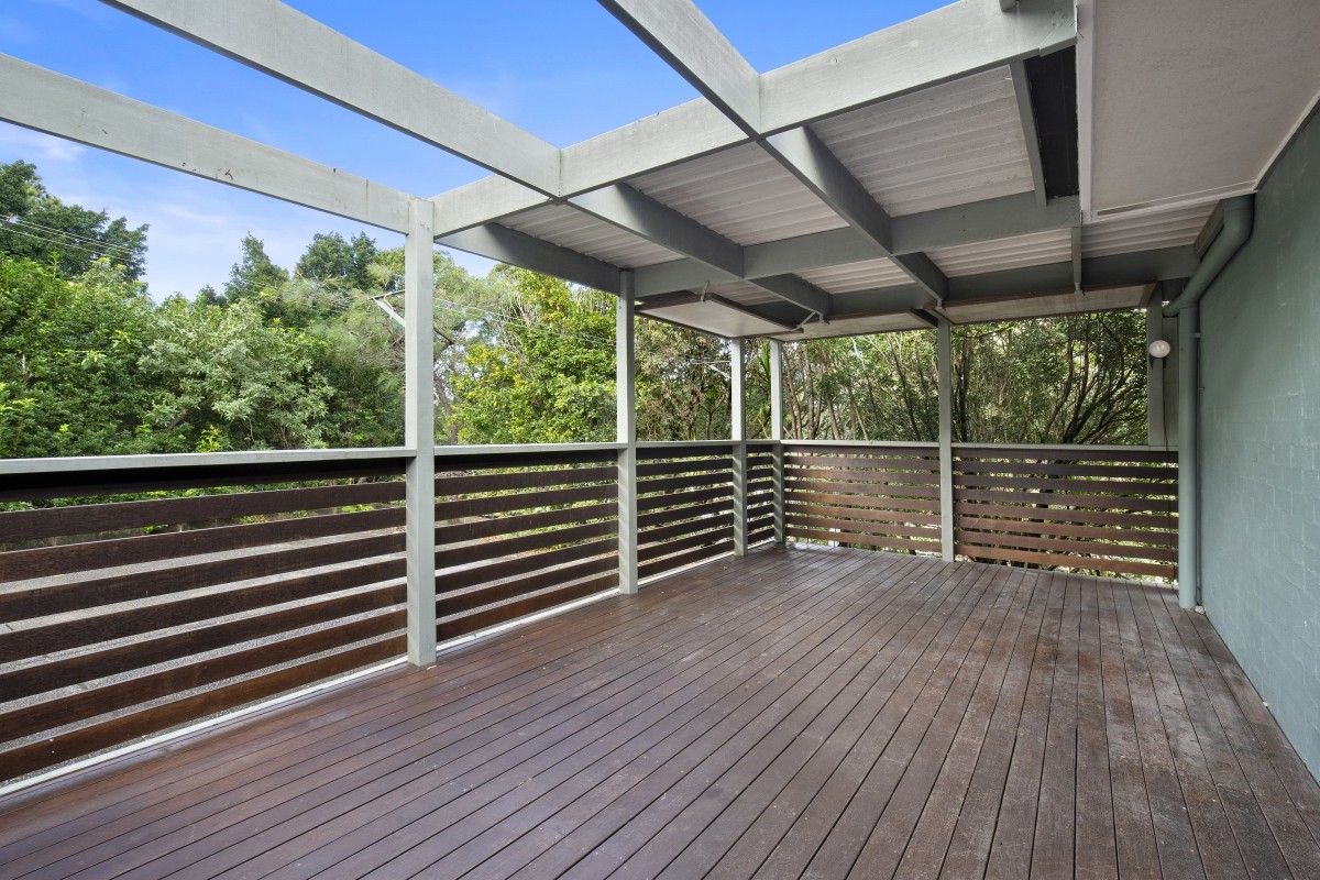 82 Edmund Rice Drive, Southport, QLD 4215