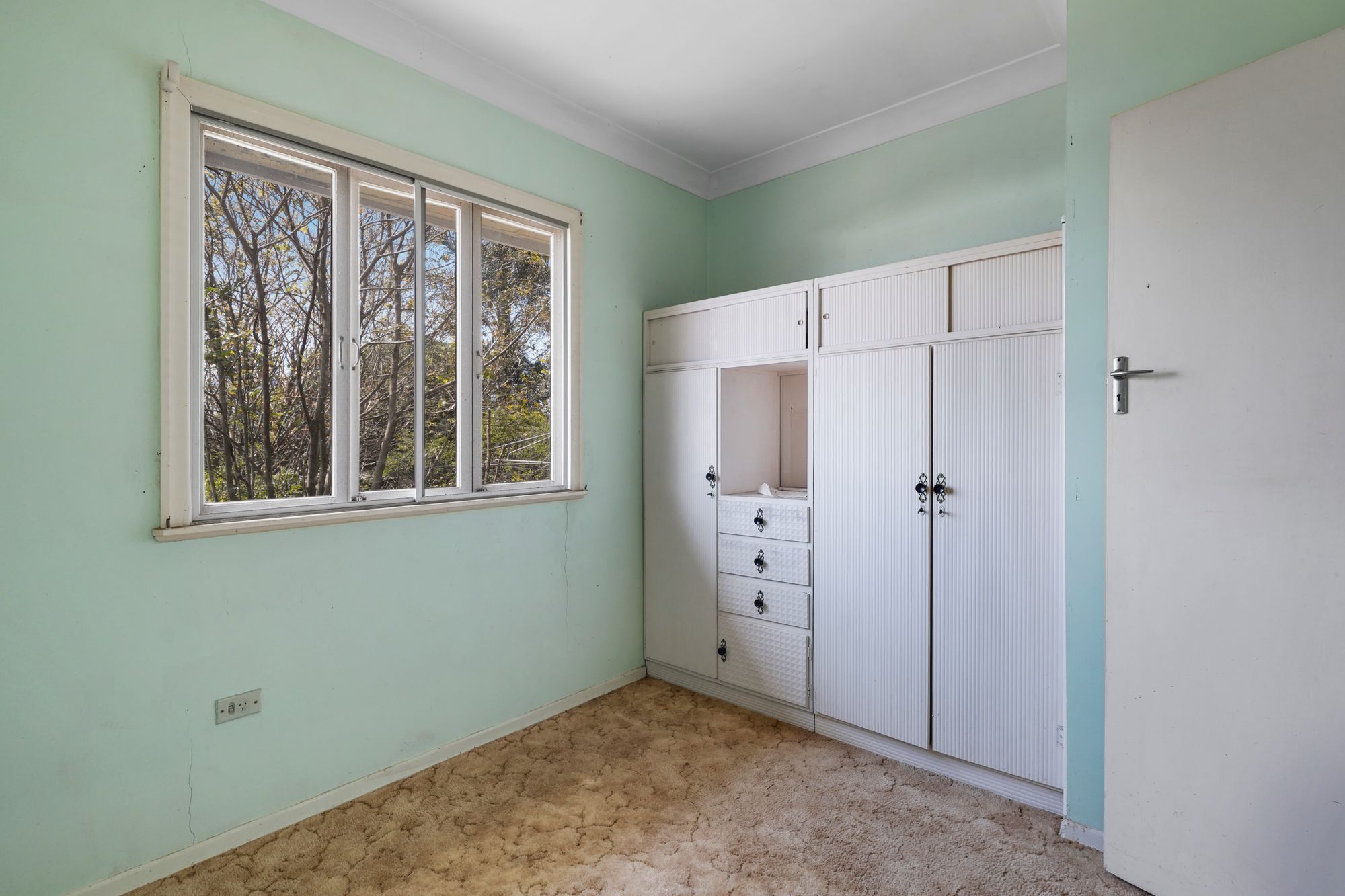 12 Hillcroft Street — photo 10 of 21