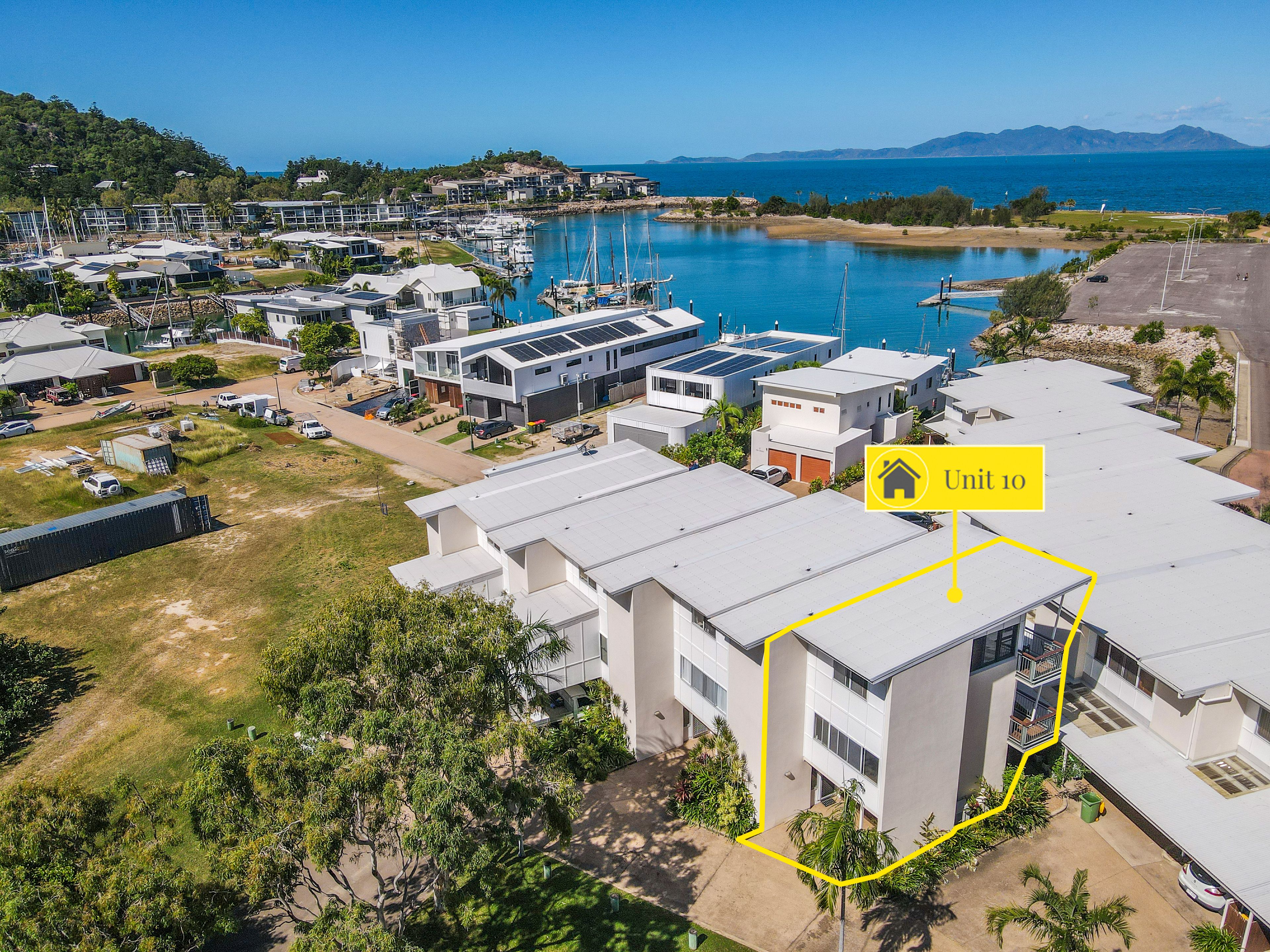 10/13-15 Terrace Place, Nelly Bay, QLD 4819