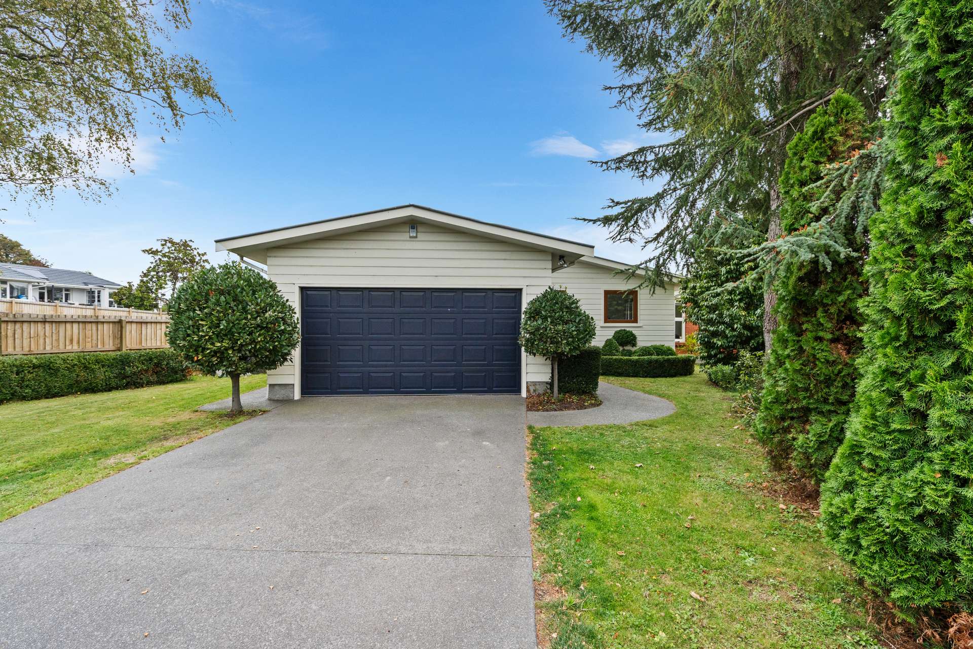 11 Weir Place photo 22