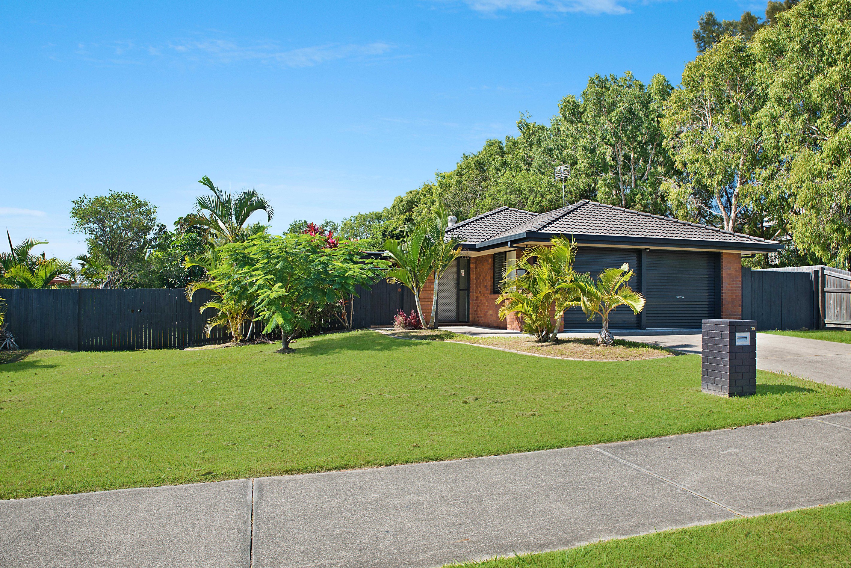 35 Bellara Drive, Currimundi, QLD 4551