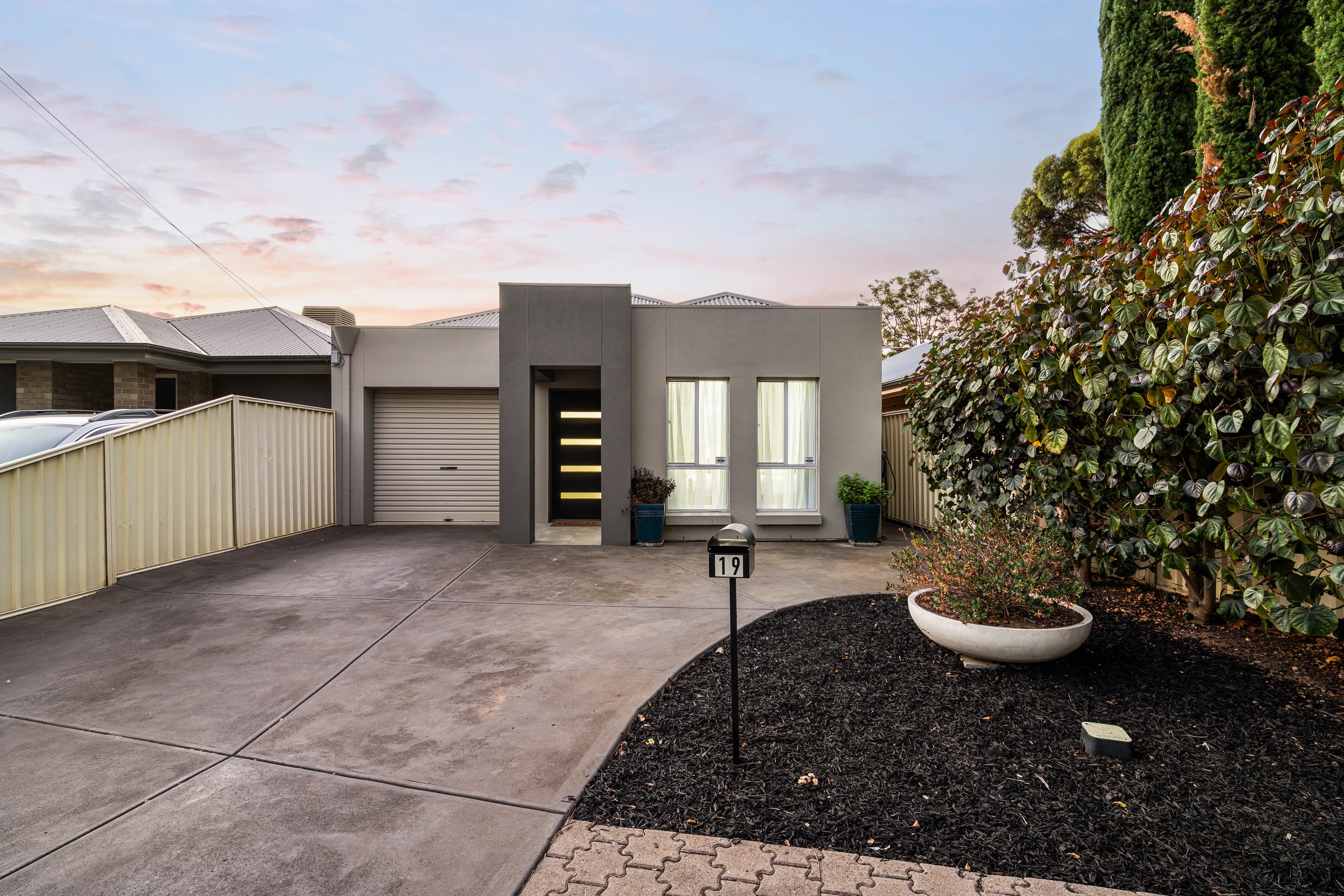 19 Swan Street, Greenacres, SA 5086