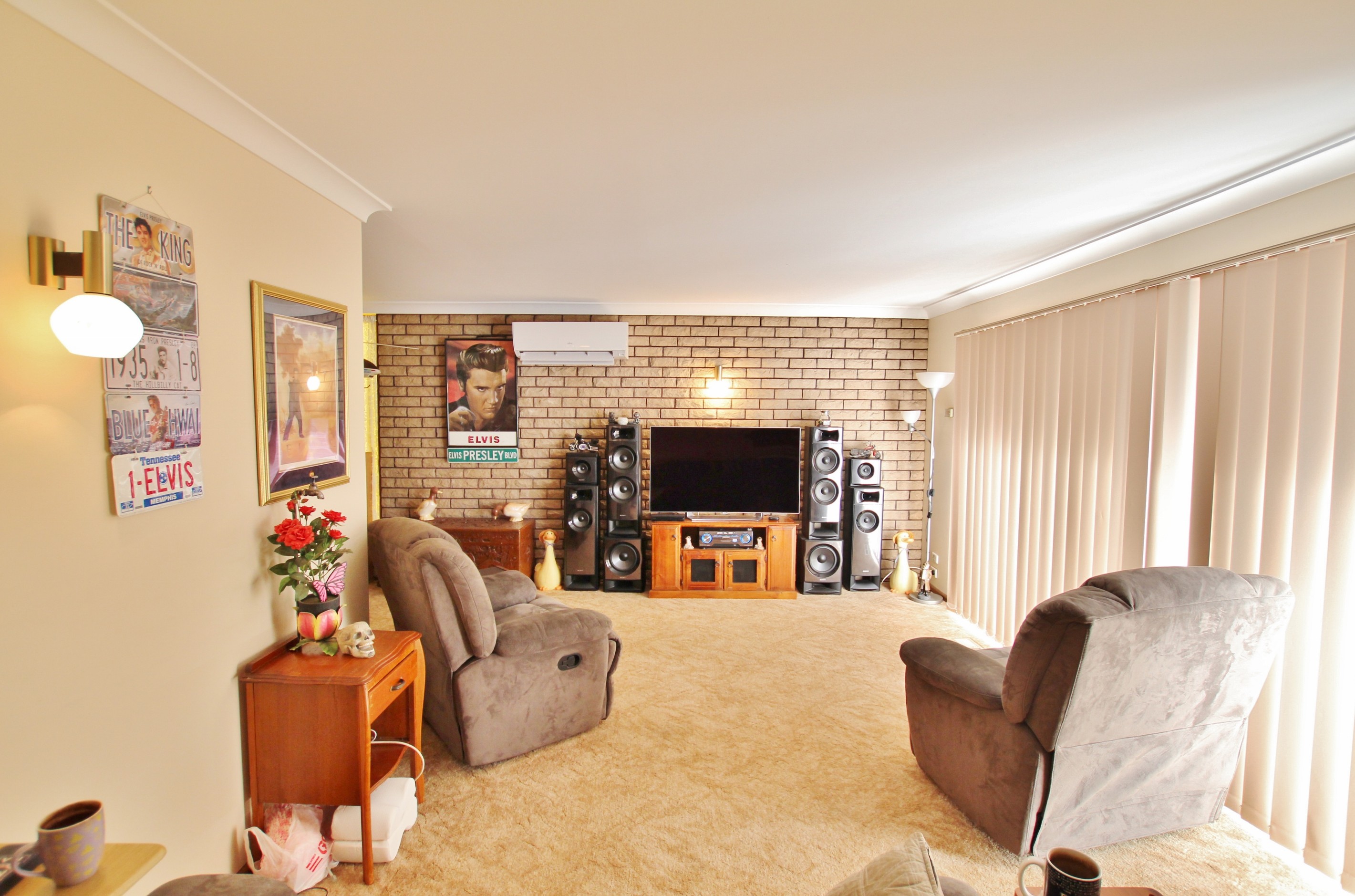 12 Charles Crescent, Young, NSW 2594