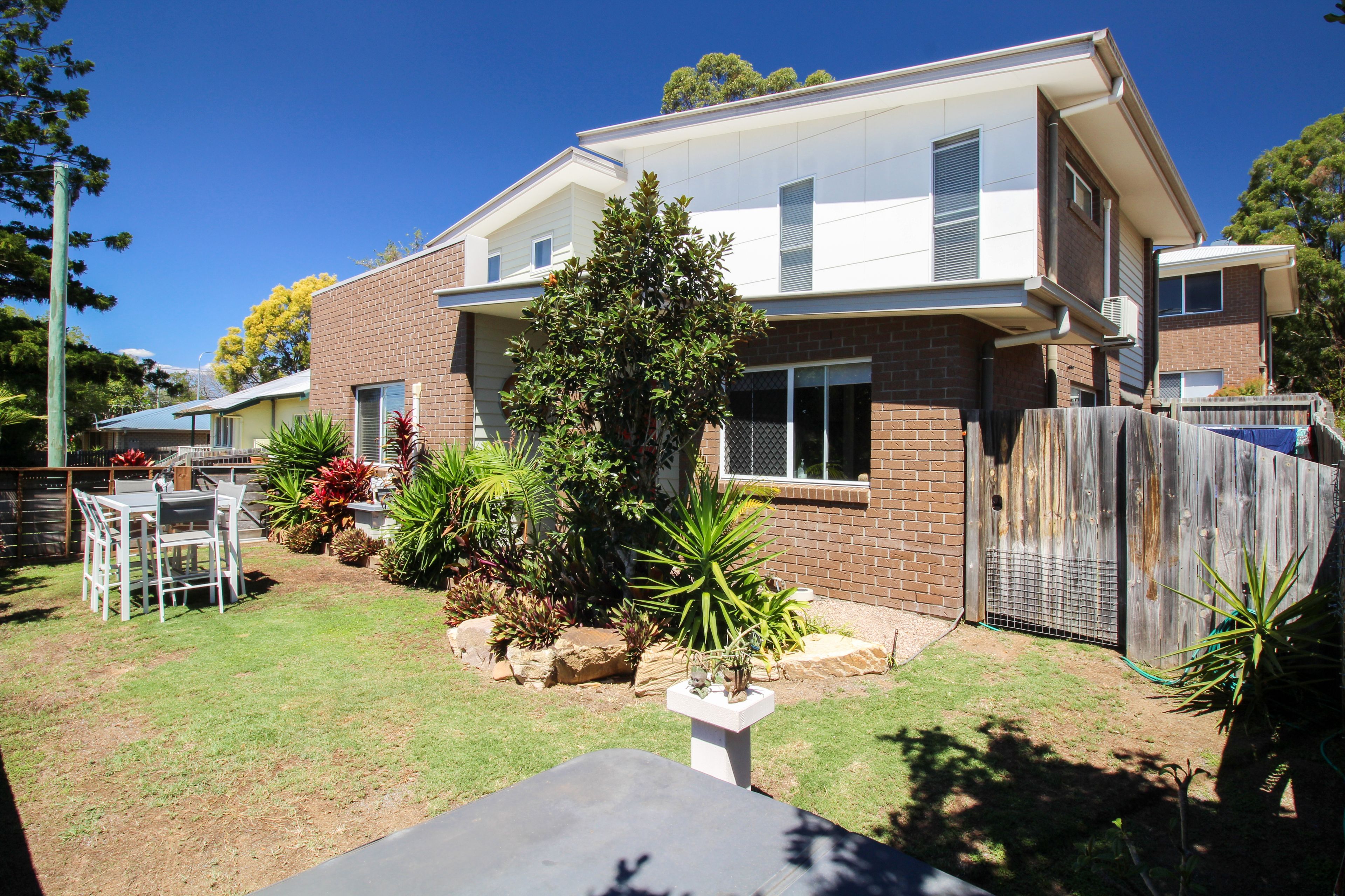 6 Denman Street, Leichhardt QLD 4305