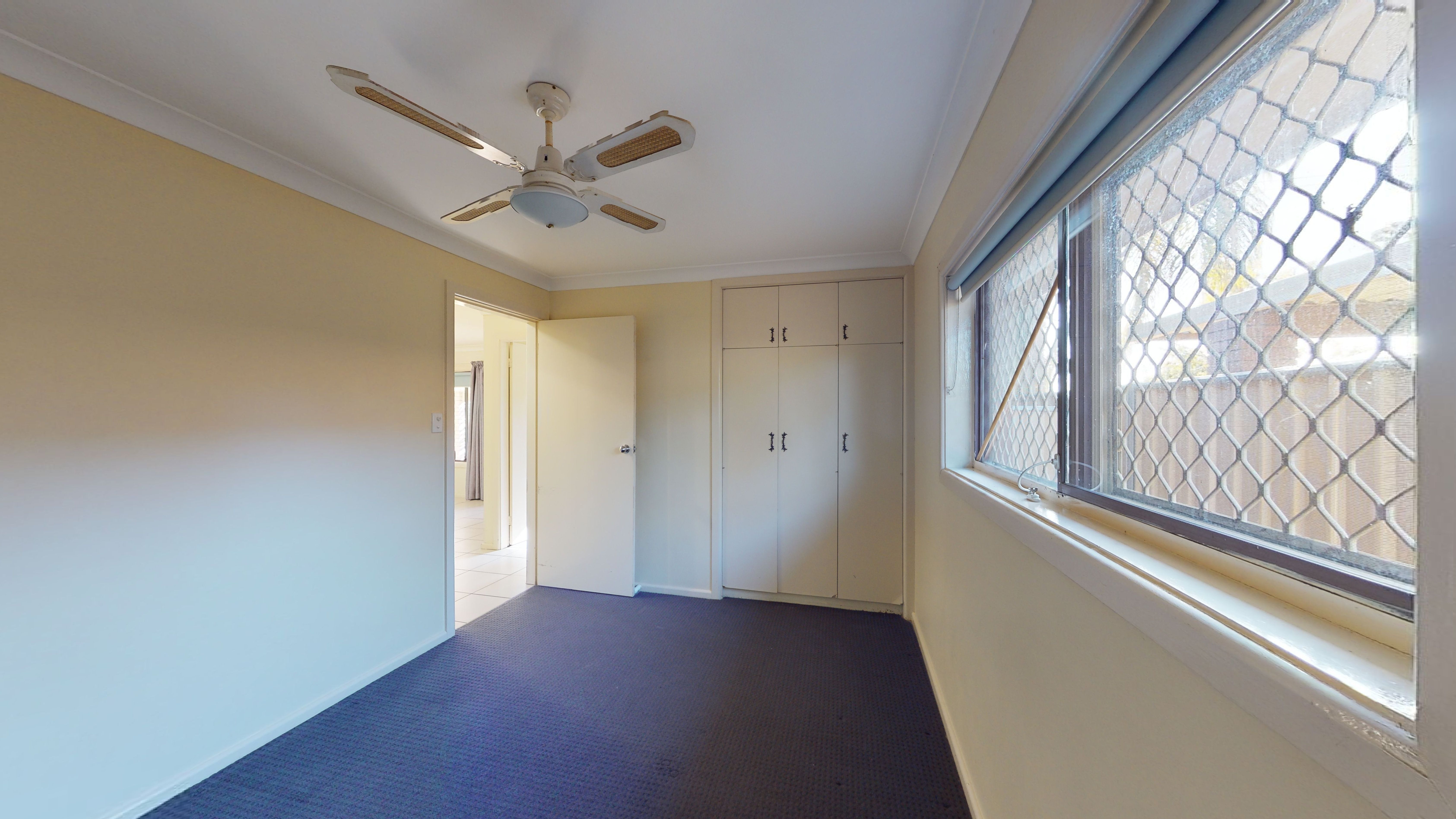 227 Myall Street — photo 11 of 15