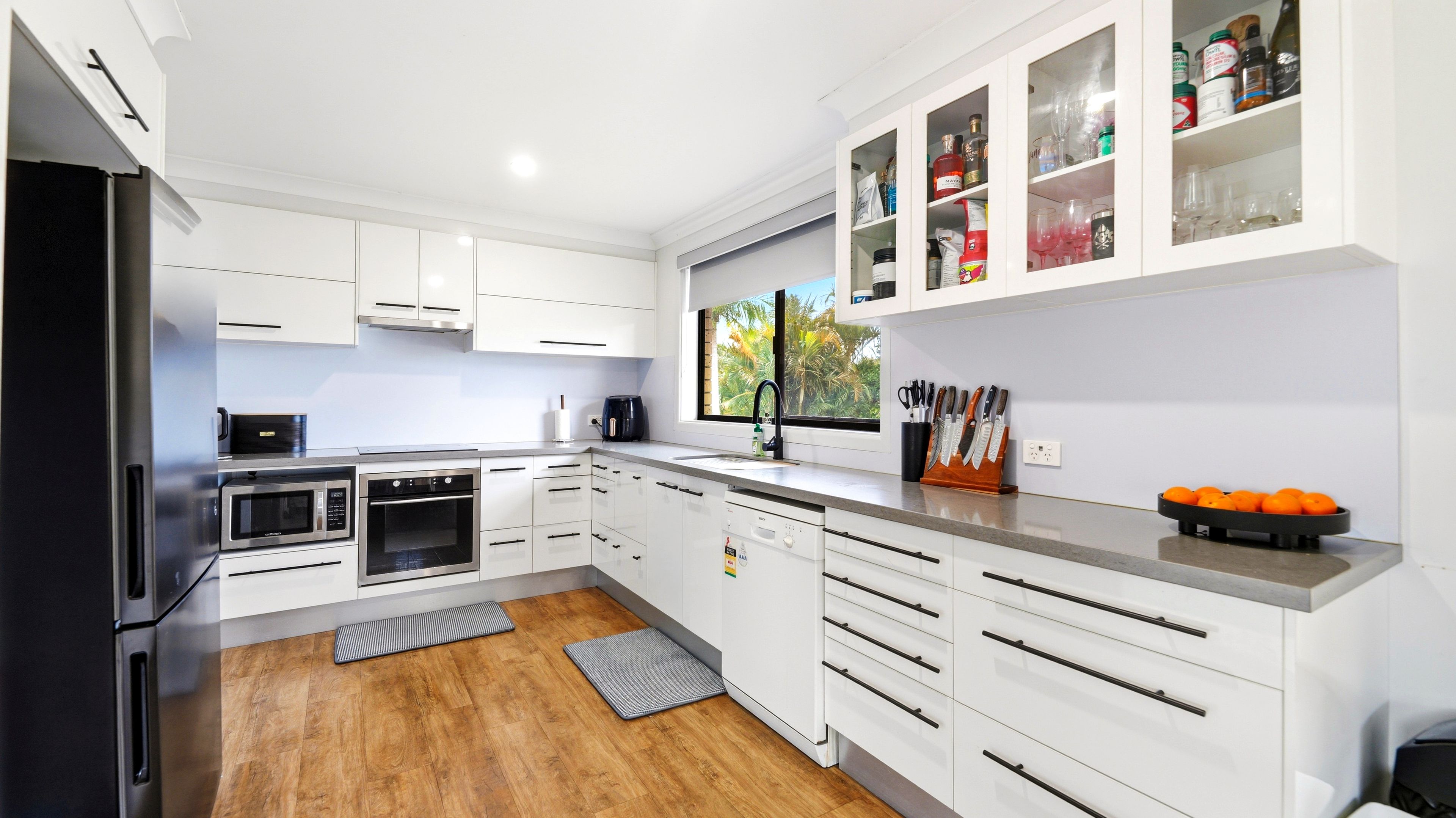 14 Gosford Close — photo 8 of 27