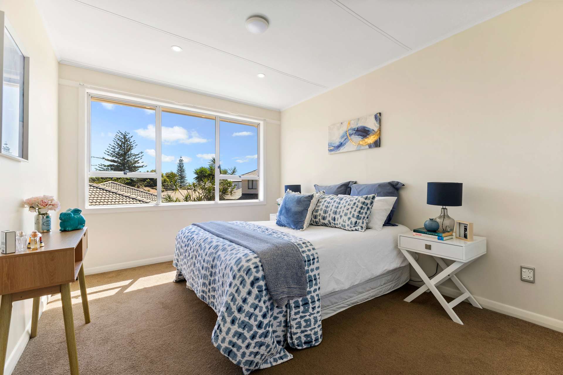 5 Coates Crescent photo 5