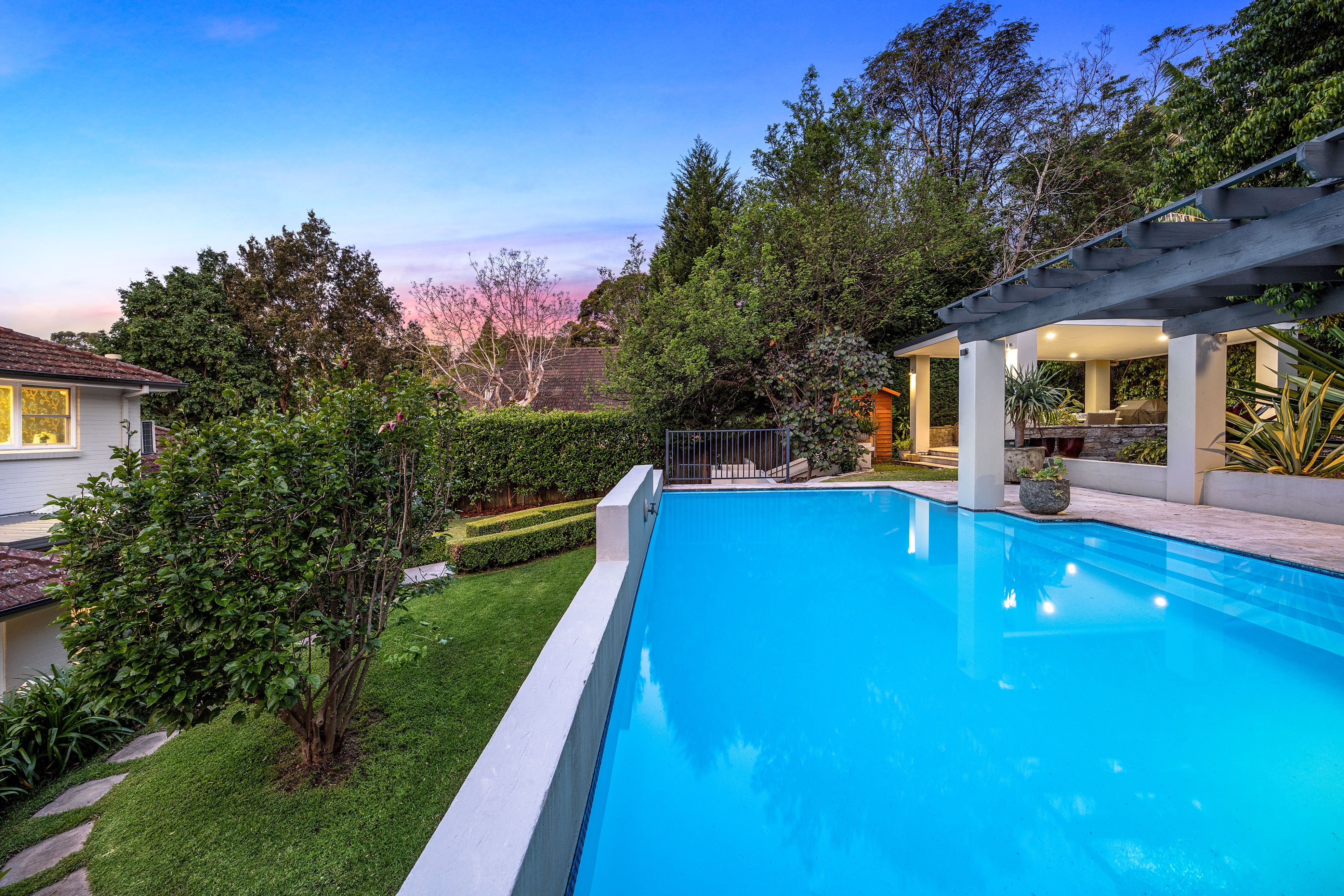 72 Kitchener Street, St Ives, NSW 2075