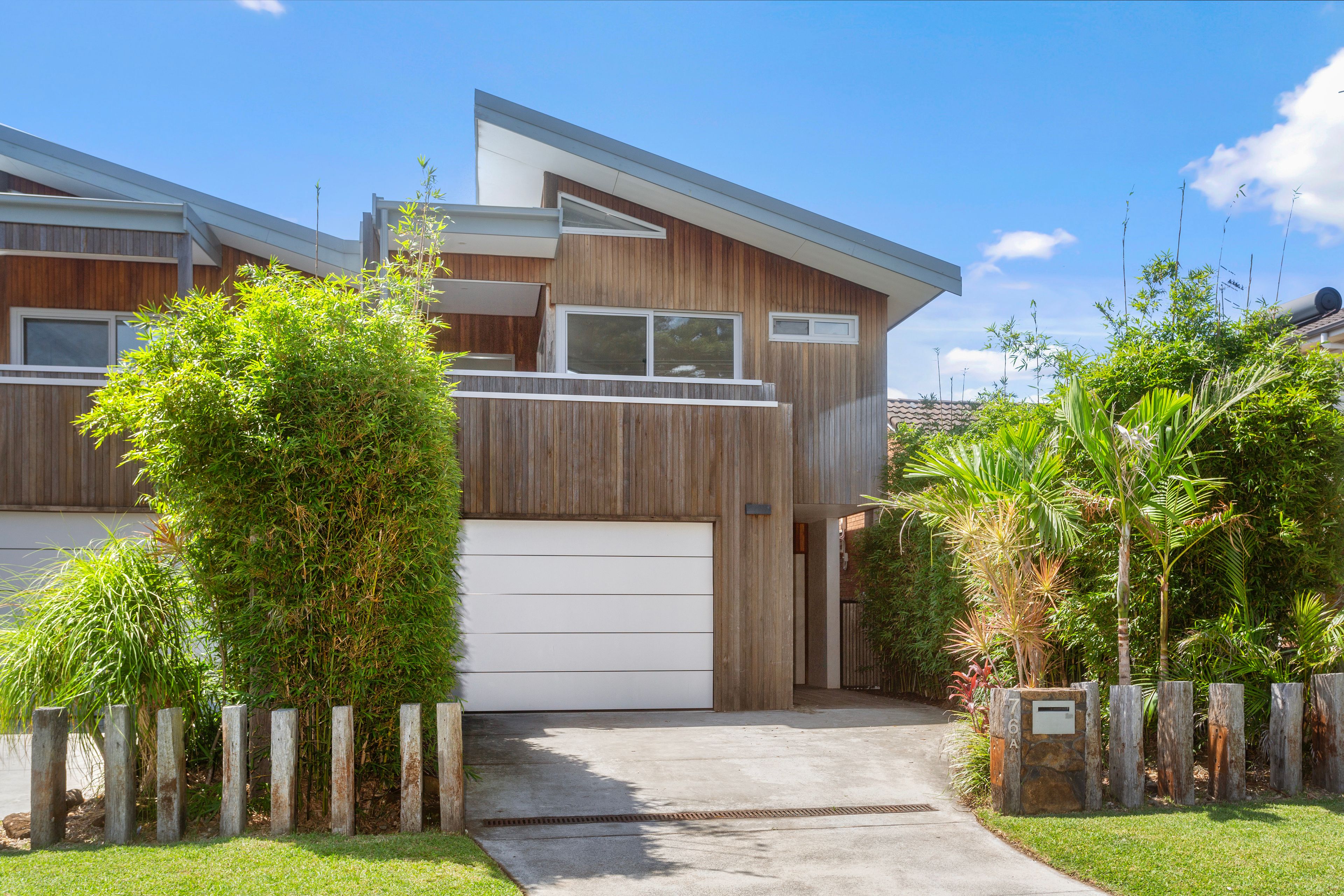76a Renfrew Road, Werri Beach, NSW 2534 Sold DuplexSemidetached