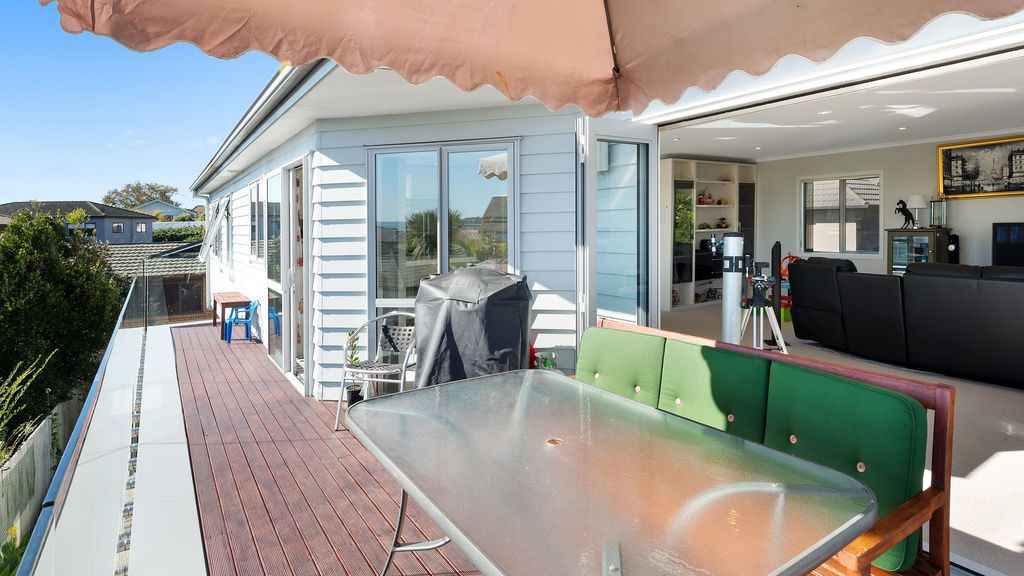 17a Waller Avenue, Bucklands Beach, Manukau City