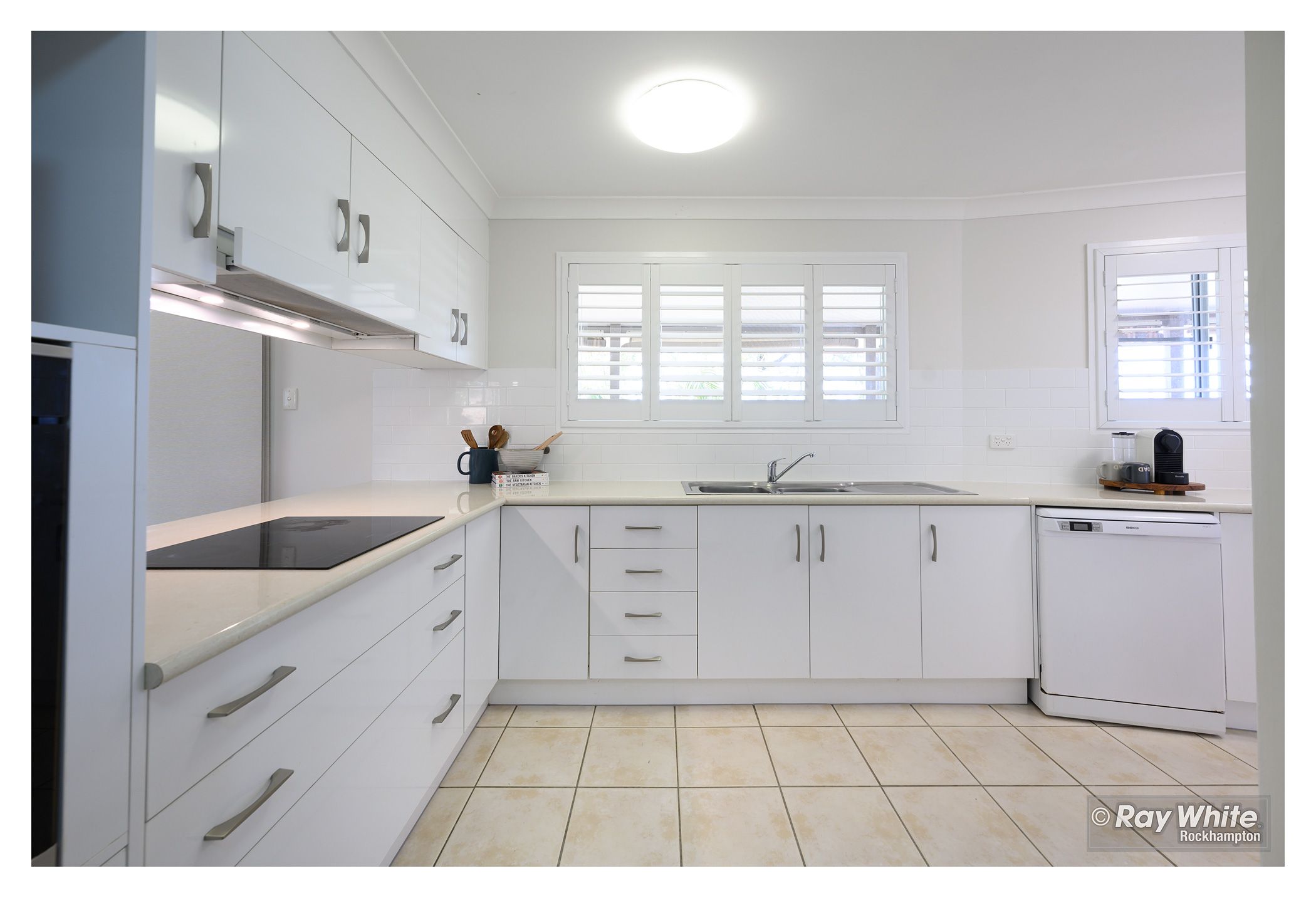 394 Feez Street, Norman Gardens, QLD 4701