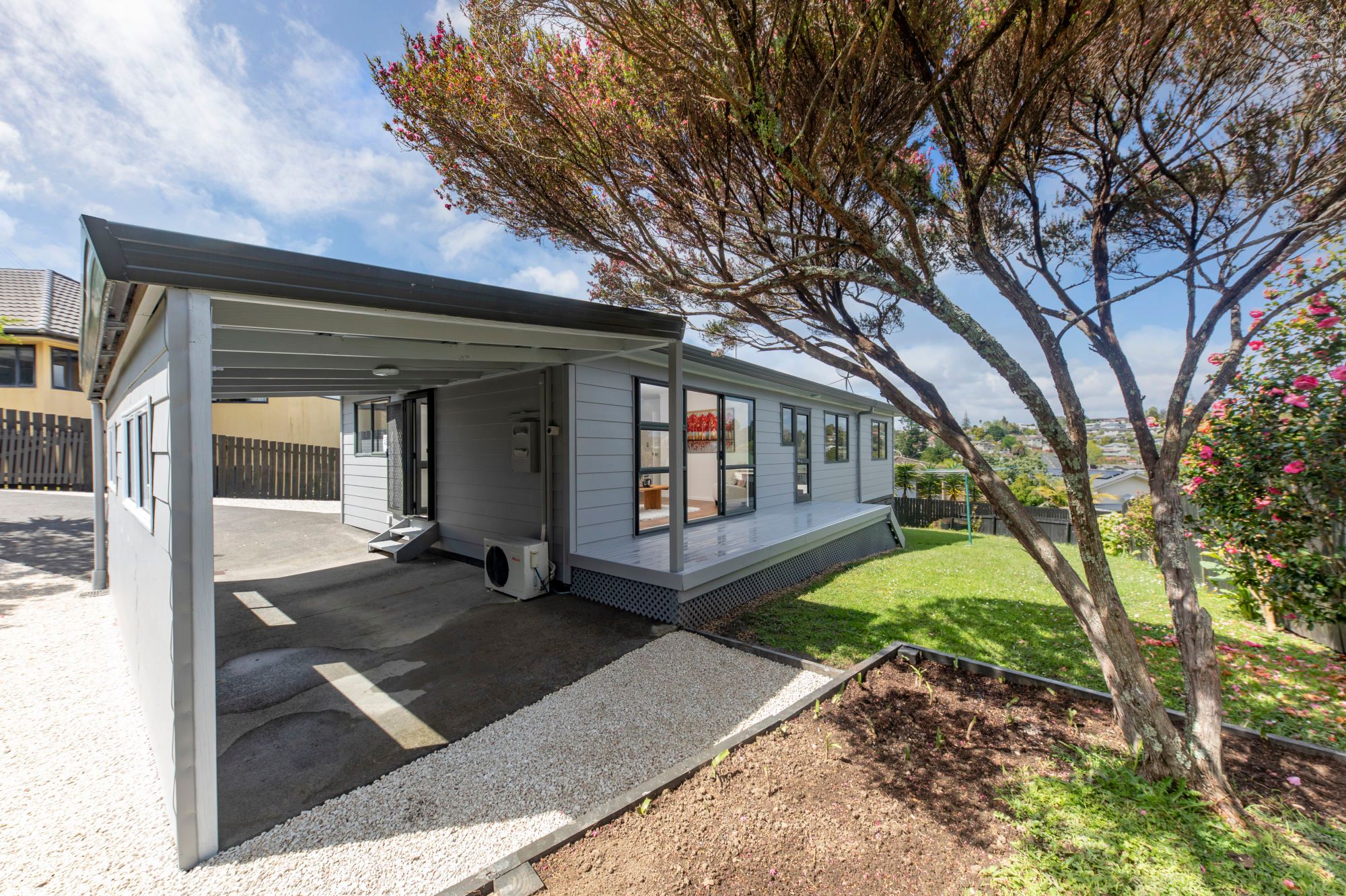 6 Tellin Close, Massey, Waitakere City