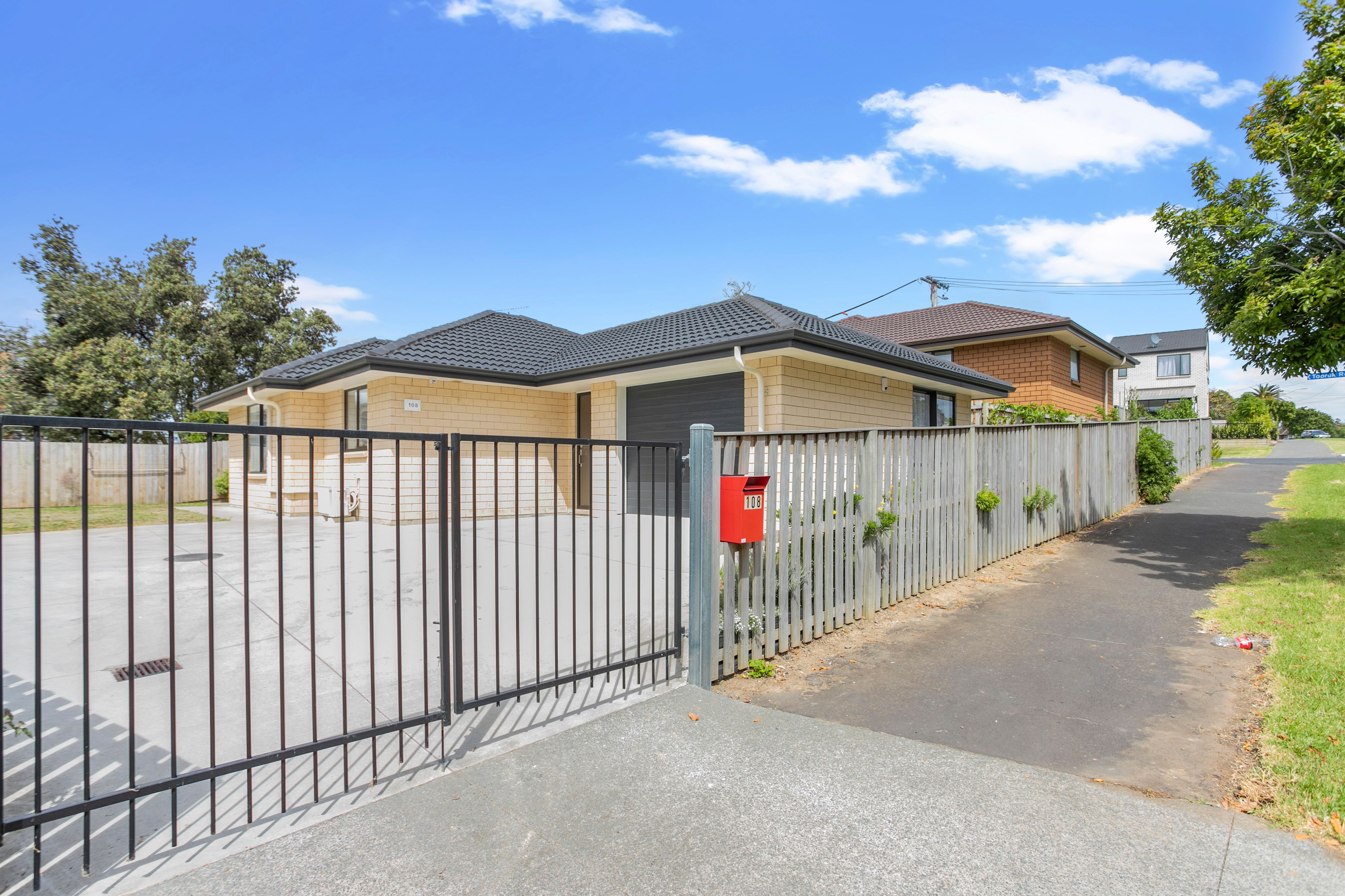 108 Tripoli Road, Panmure, Auckland City