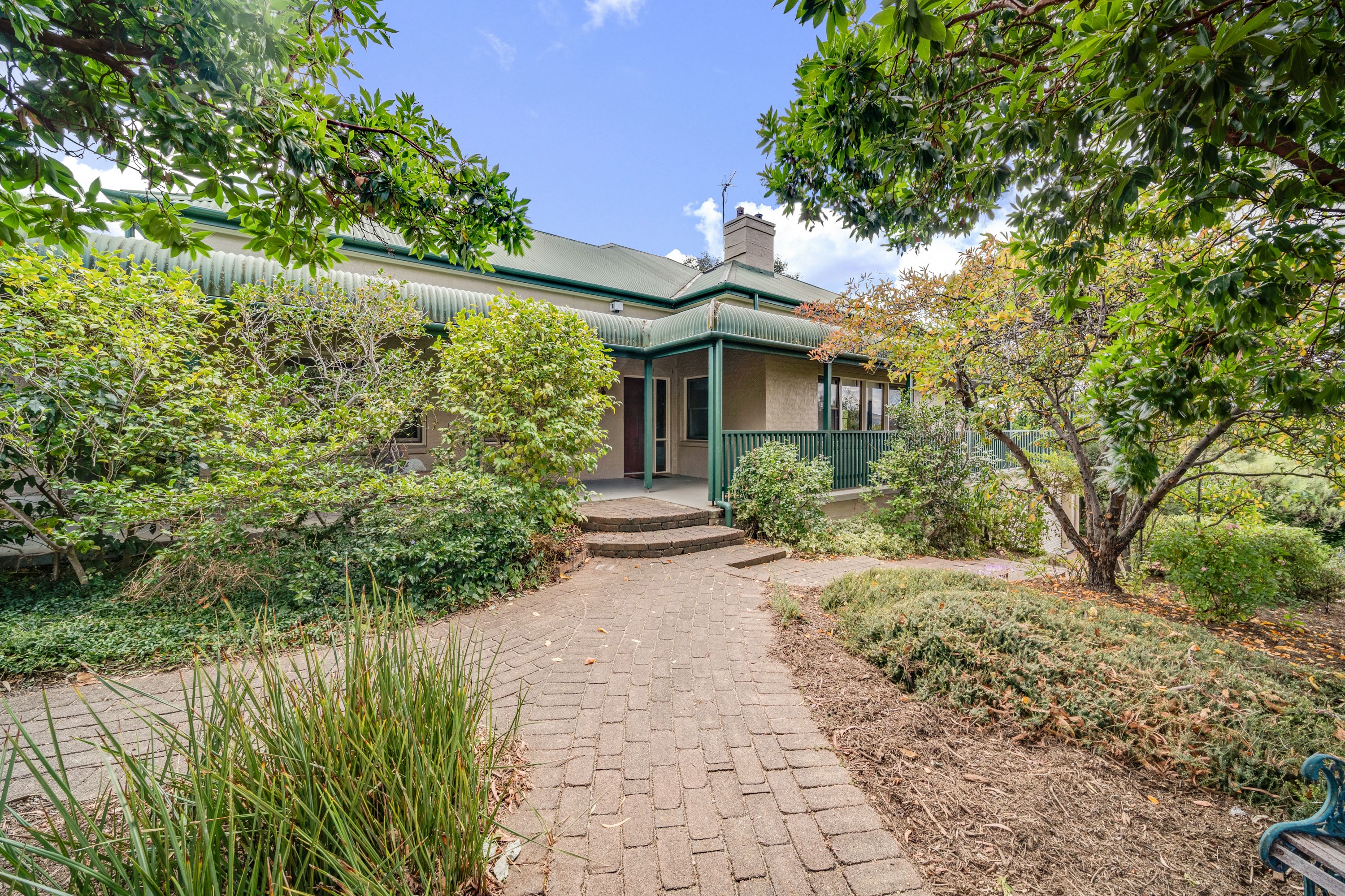 37 Duterrau Crescent, Lyneham ACT 2602