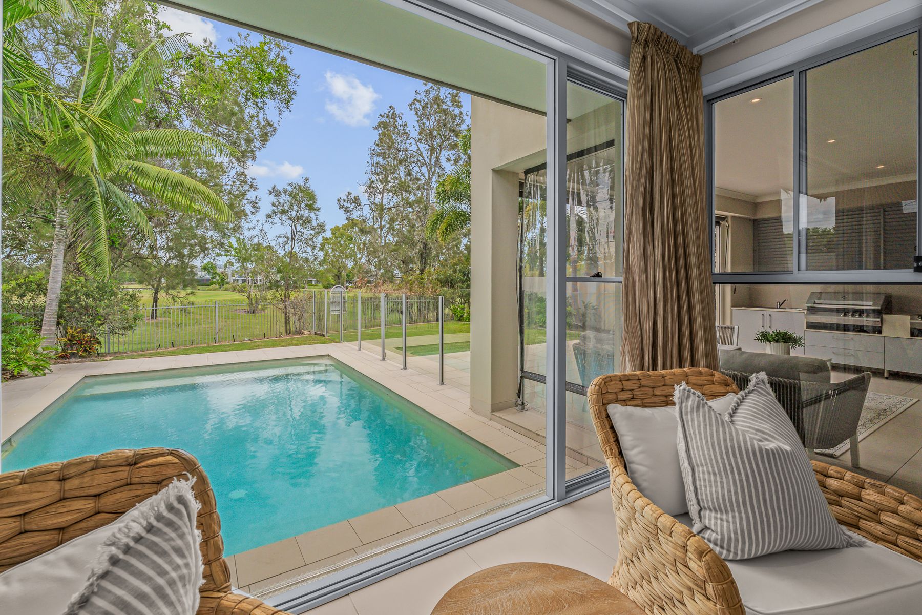 9103 Peter Senior Drive, Hope Island, QLD 4212