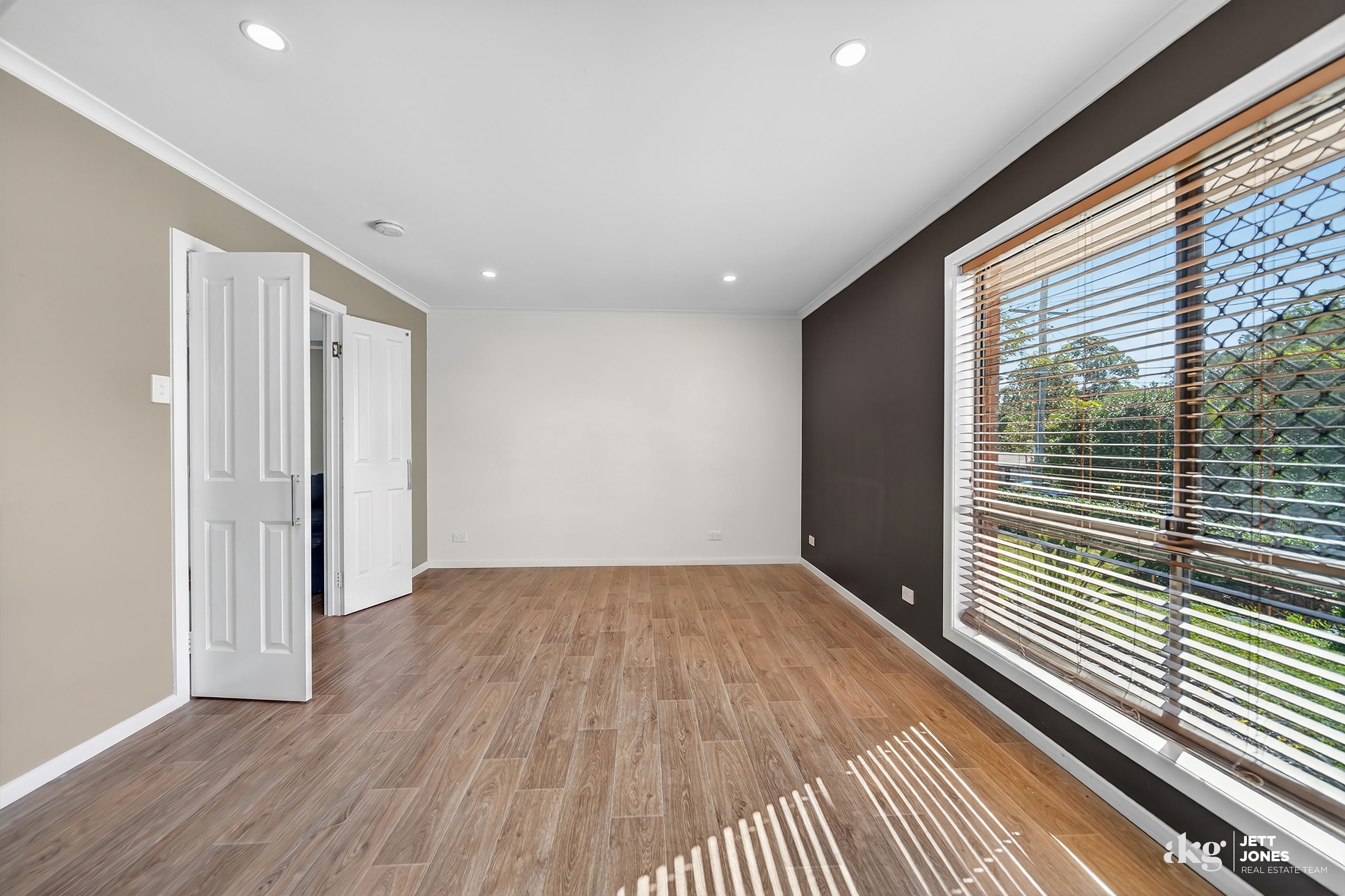 64 Radiata Street — photo 12 of 19
