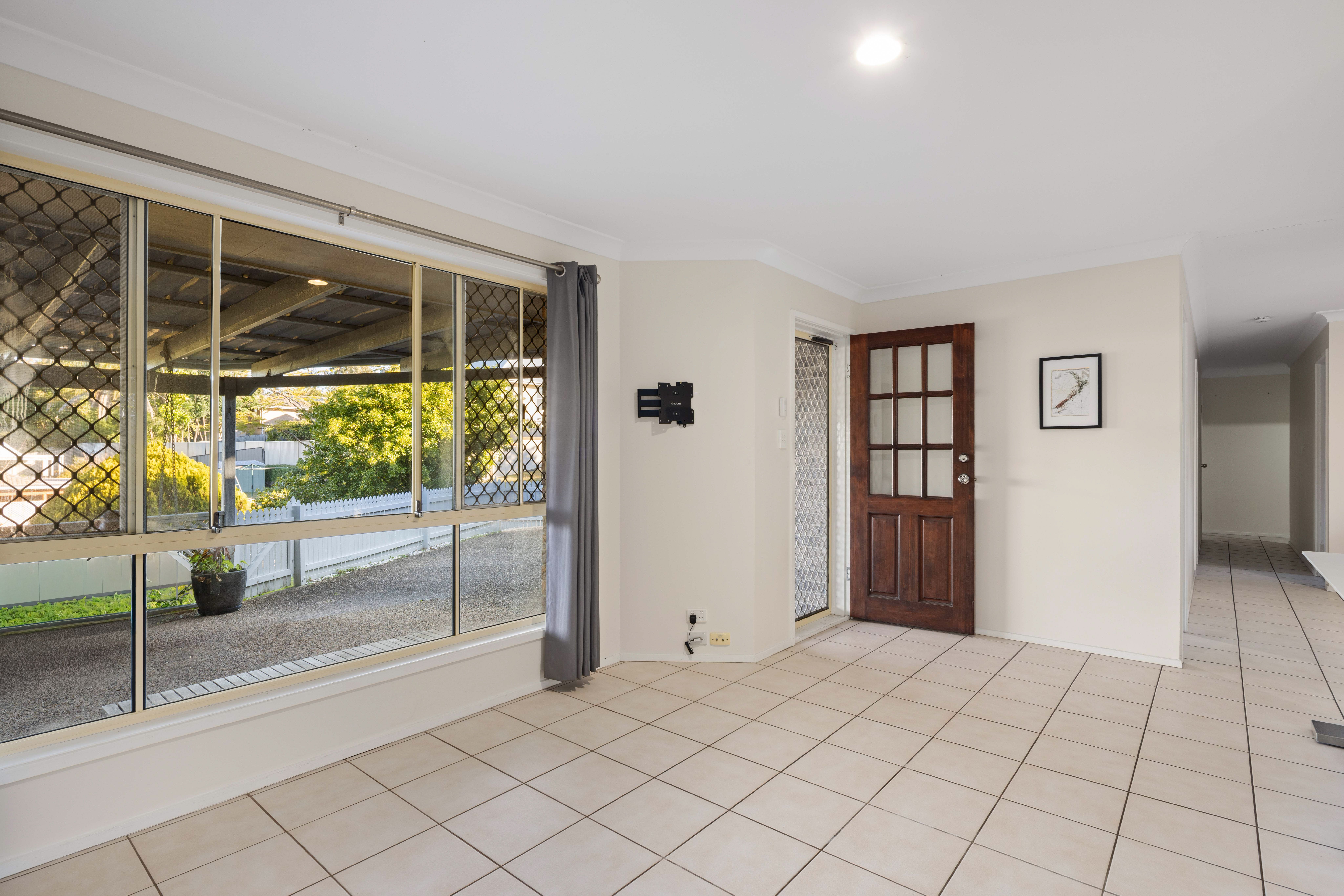 136 Mildura Drive — photo 8 of 30