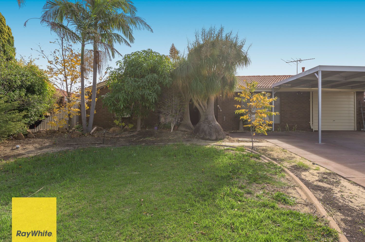 7 Borden Road, Marangaroo, WA 6064