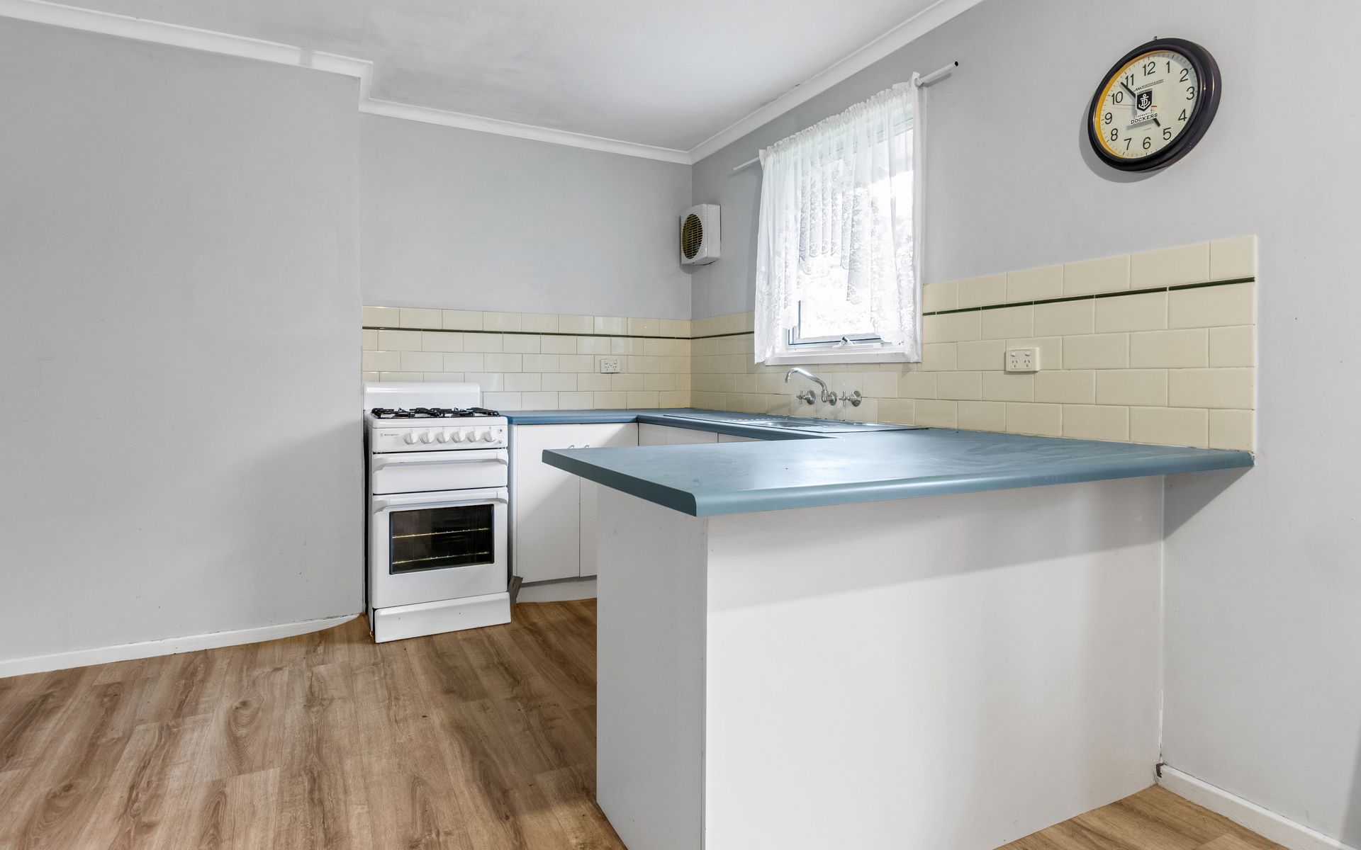 6 Bruno Court, Christie Downs, SA 5164