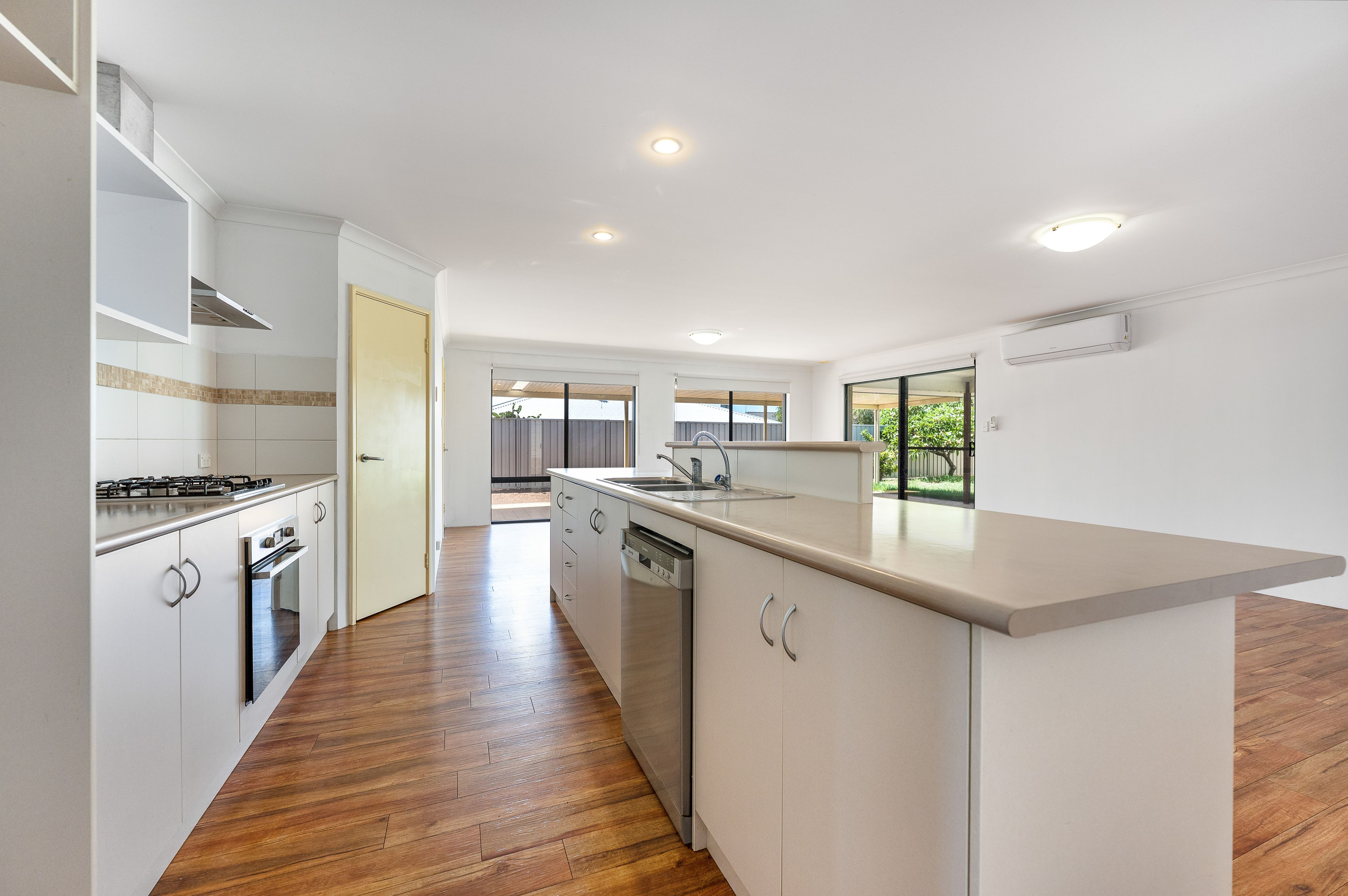 47 Derna Parade, Wandina, WA 6530