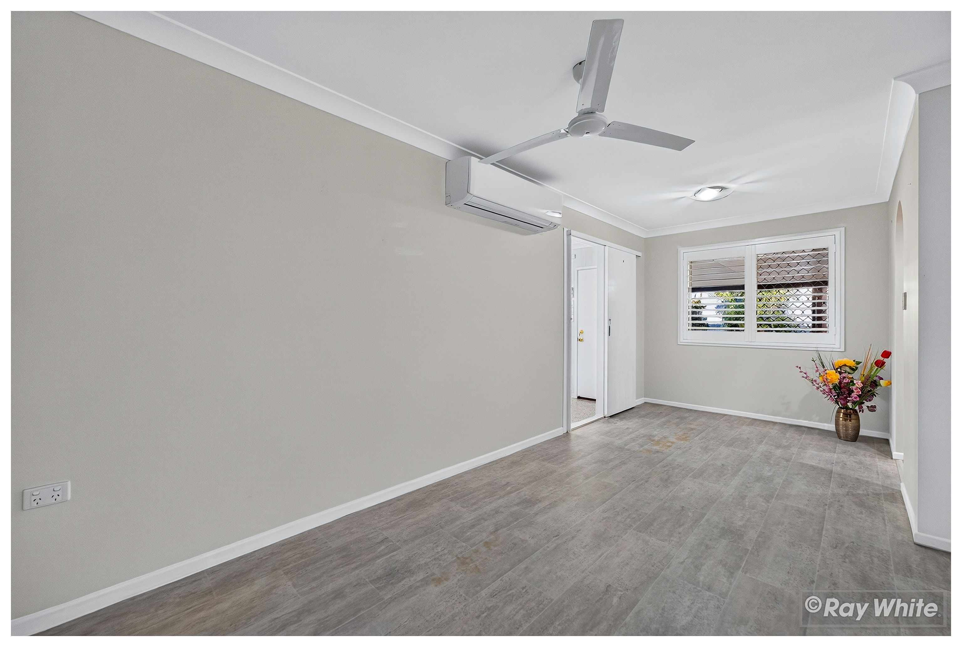 4 Sandalwood Street, Norman Gardens, QLD 4701
