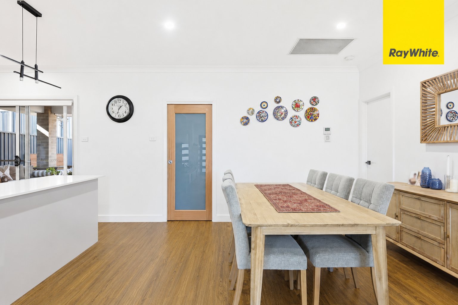 2 Hutt Street — photo 8 of 23