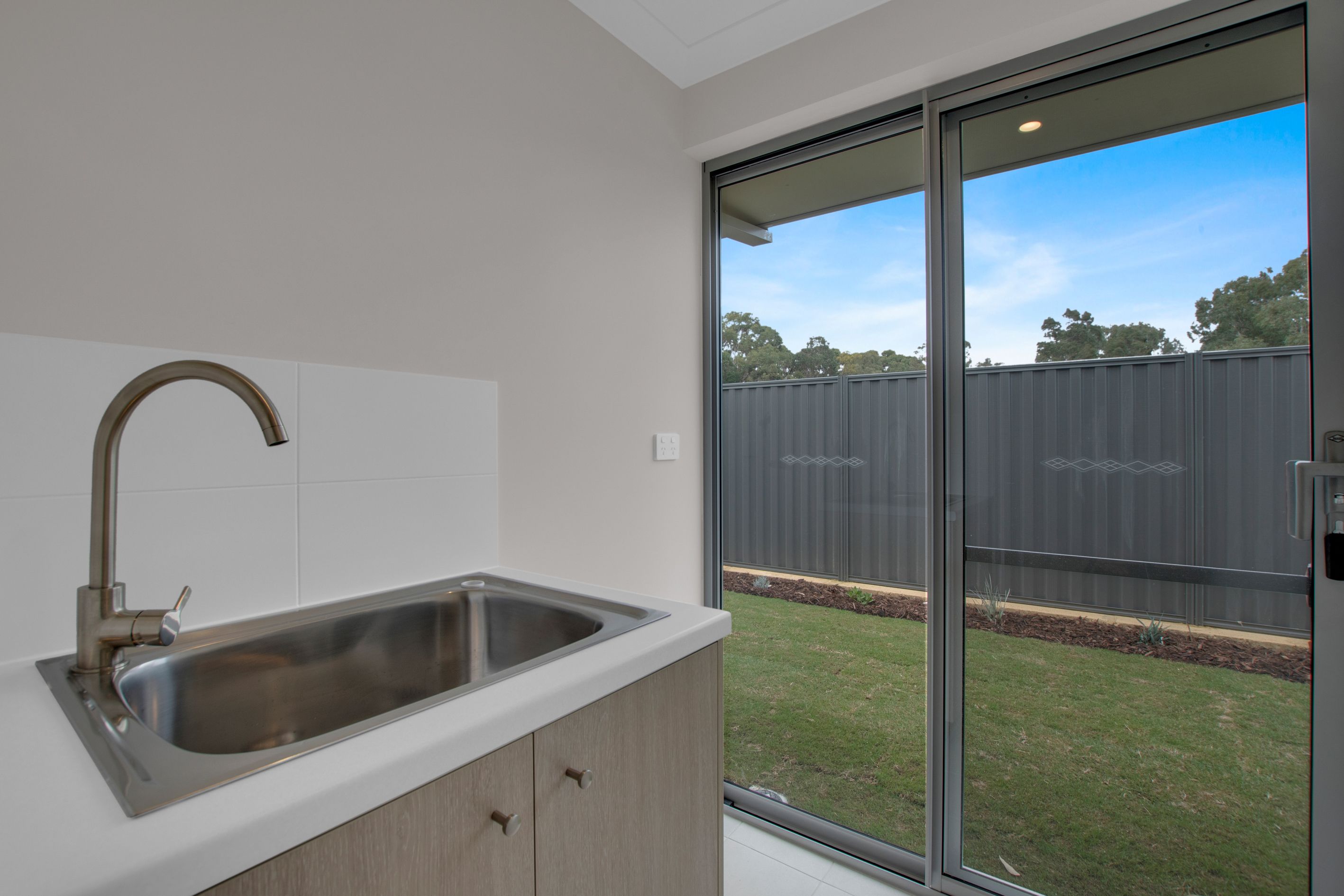 16 Farncomb Street — photo 17 of 20