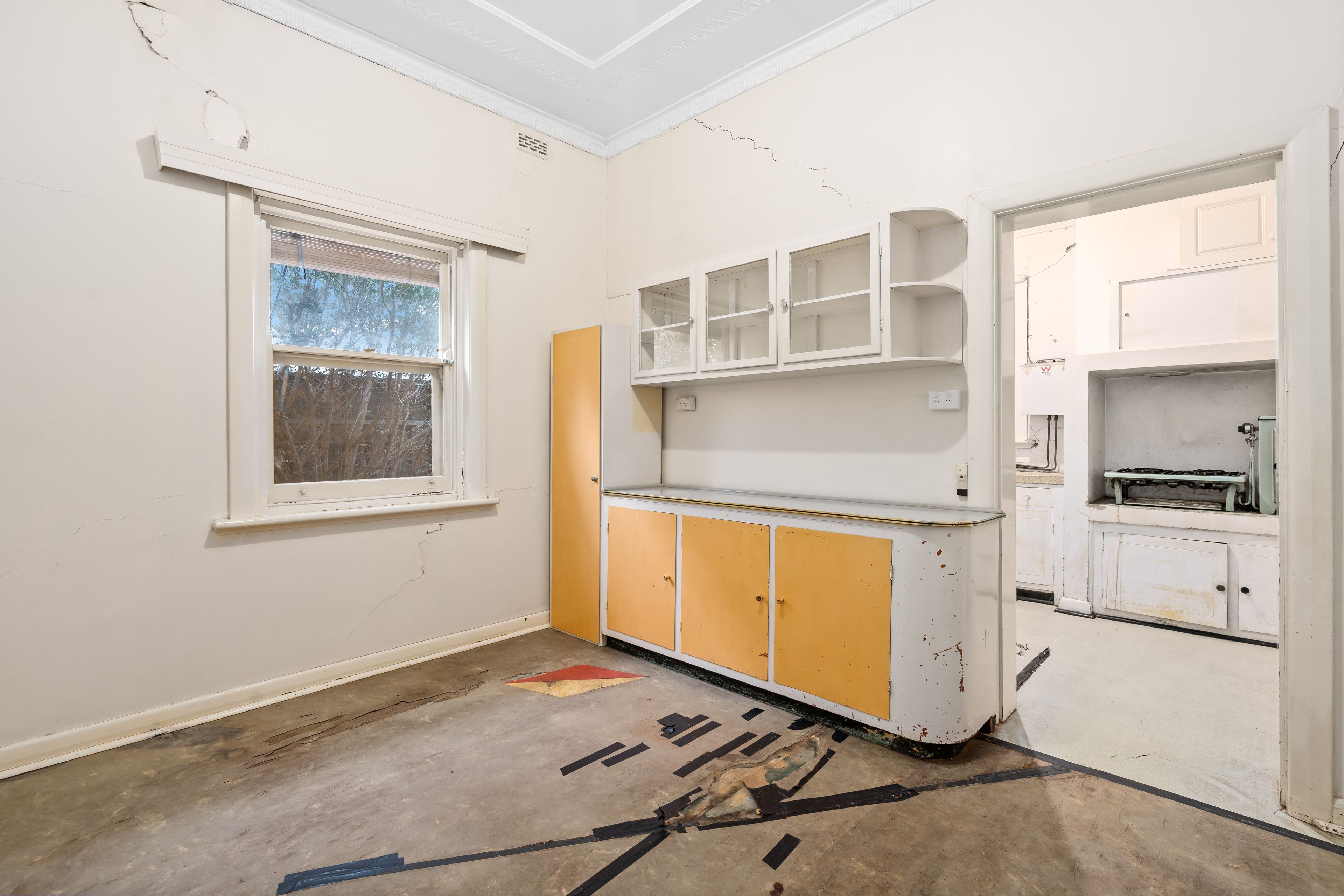 14 Lansdowne Terrace — photo 4 of 11