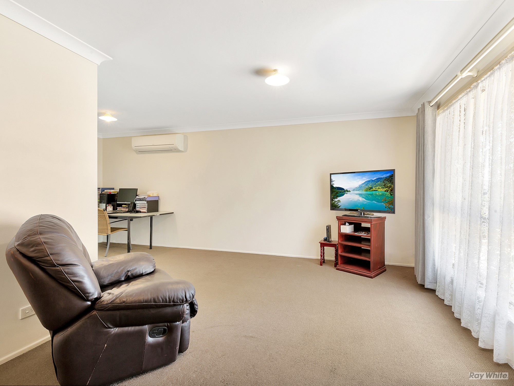 25 Peachface Crescent, Springfield, QLD 4300
