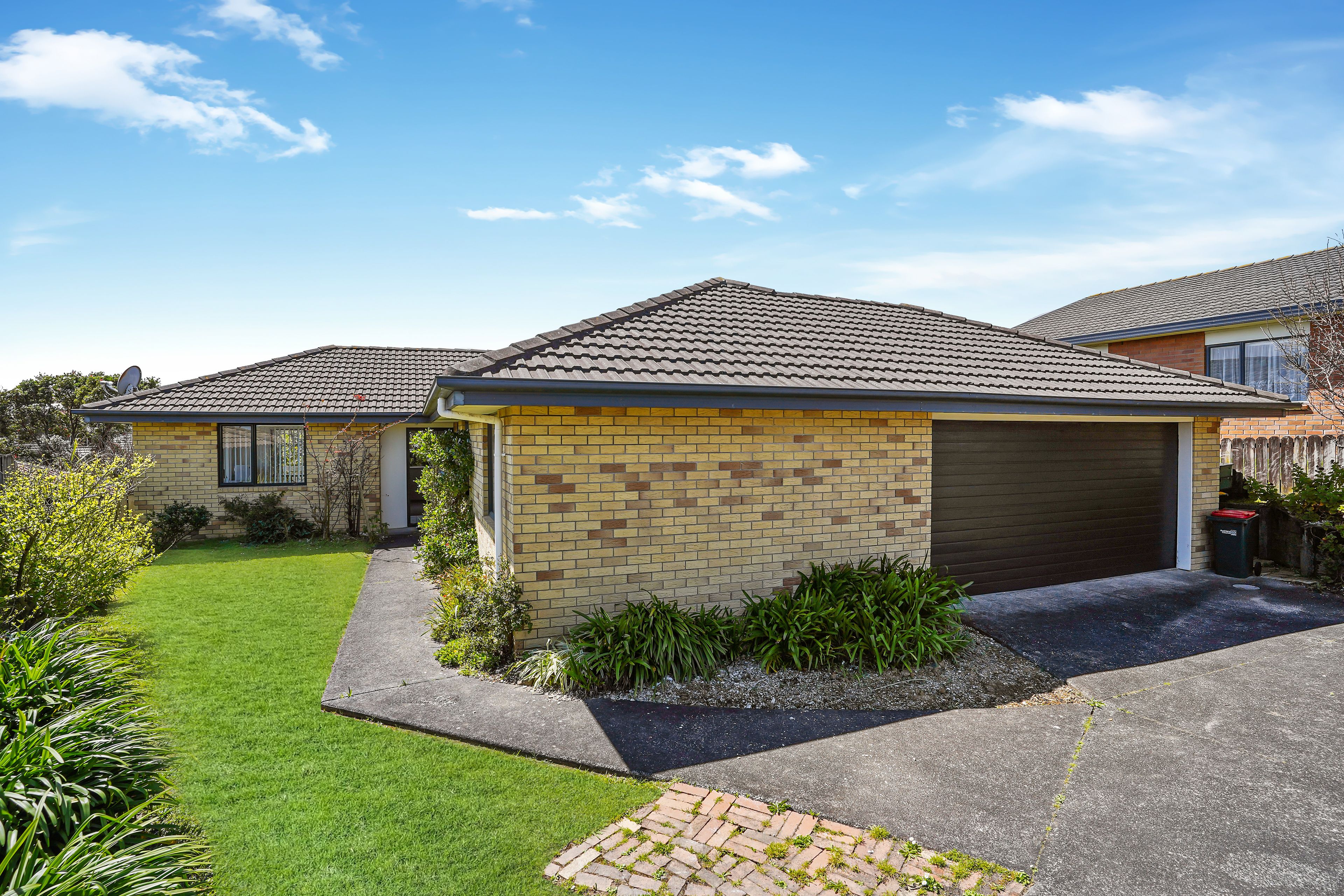 74 Pitt Avenue, Clendon Park, Manukau City