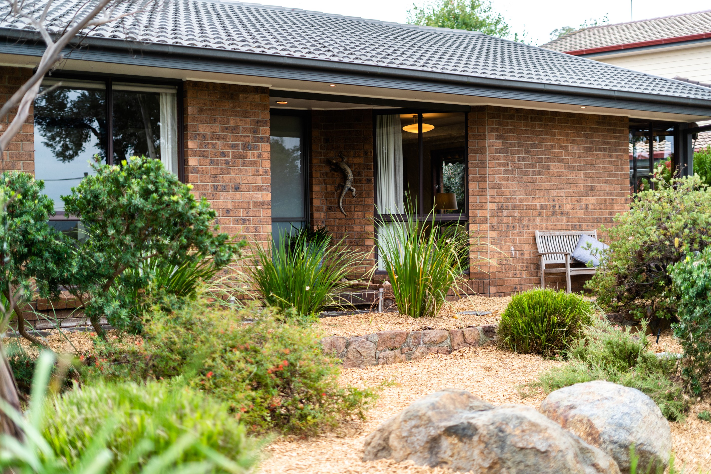 25 Dash Crescent, Fadden, ACT 2904