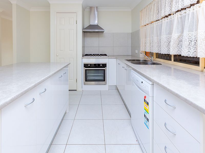 4 Moresby Avenue, Springfield, QLD 4300