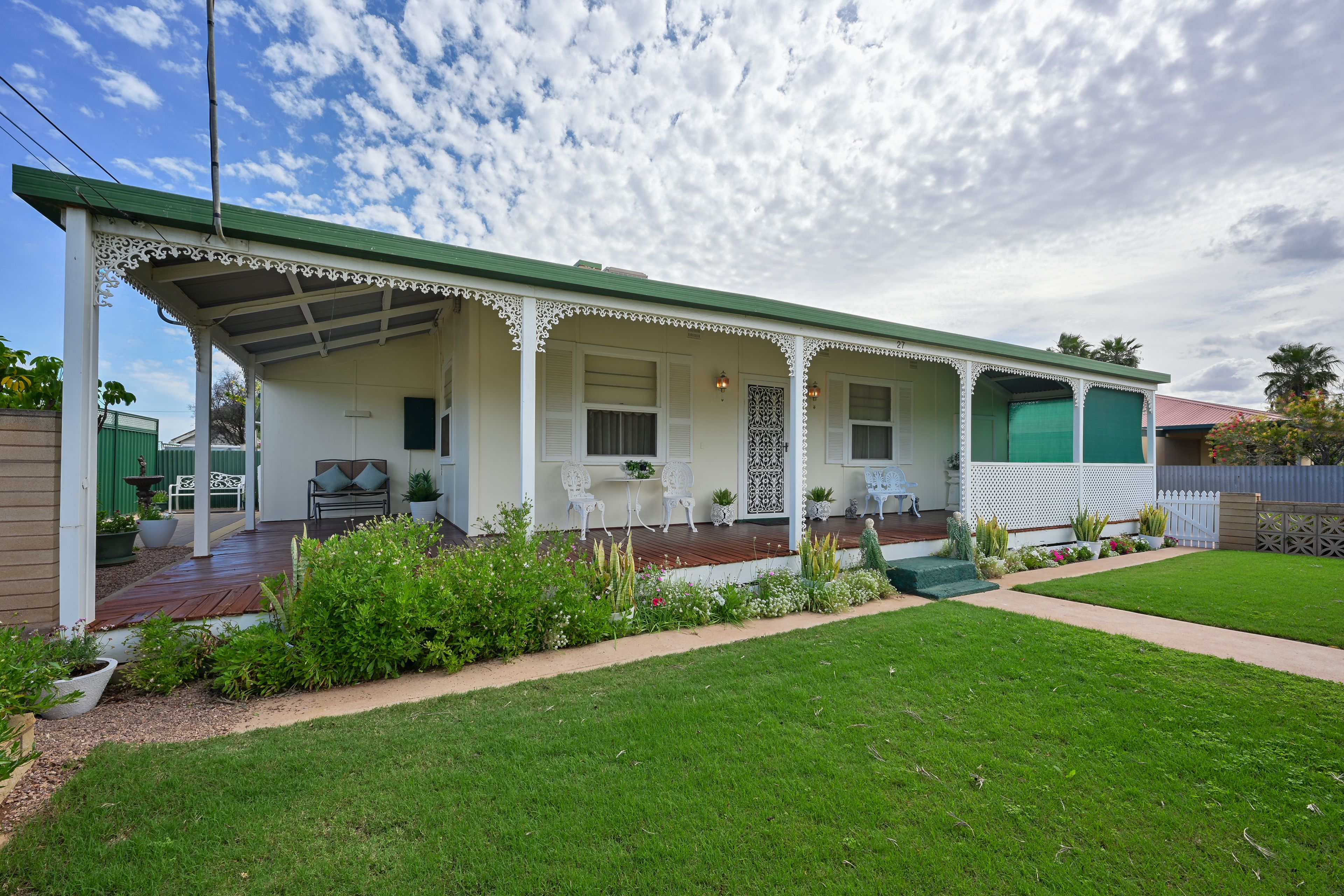 27 Johnson Avenue, Stirling North, SA 5710