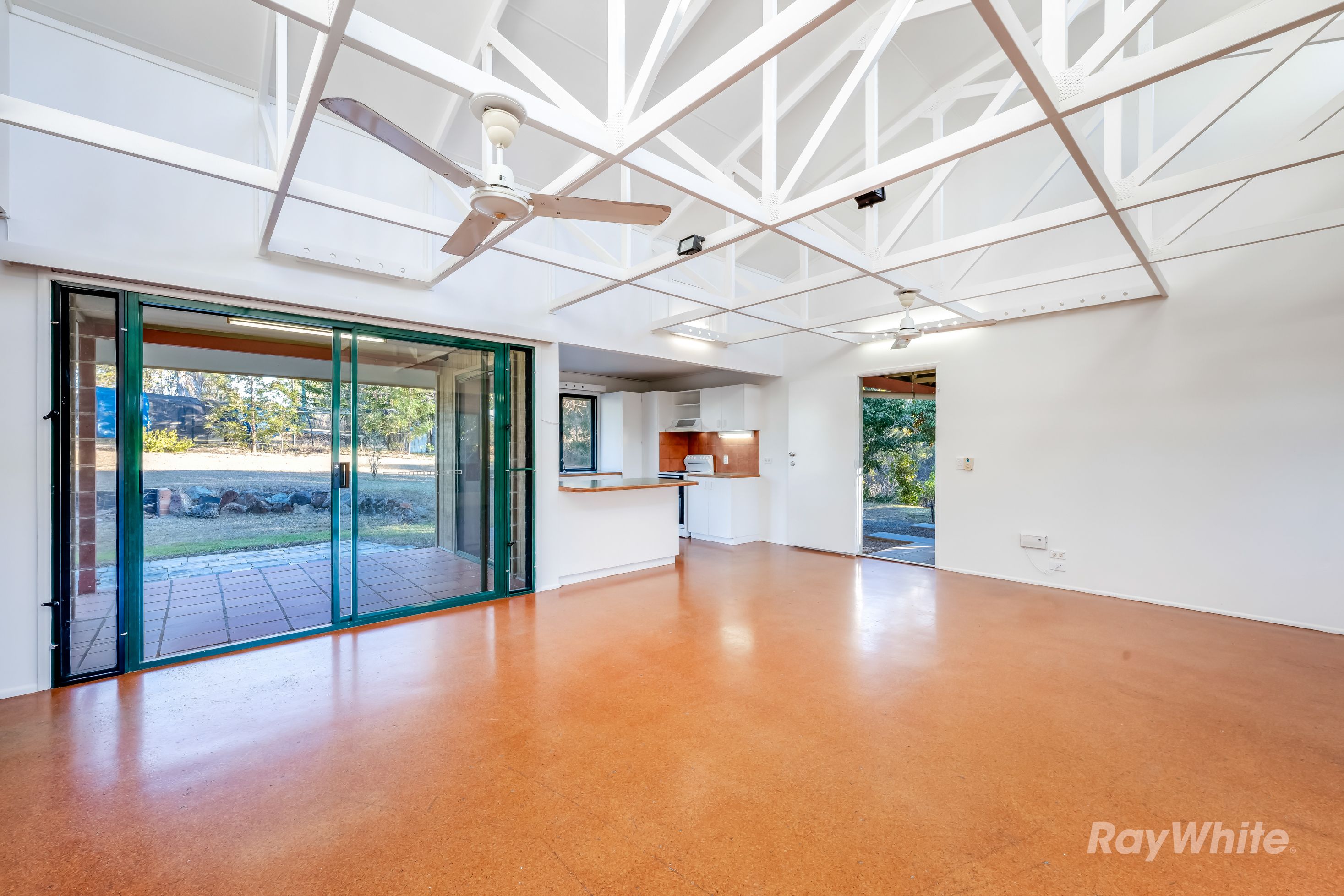 2/4528 Bundaberg Gin Gin Road — photo 4 of 30