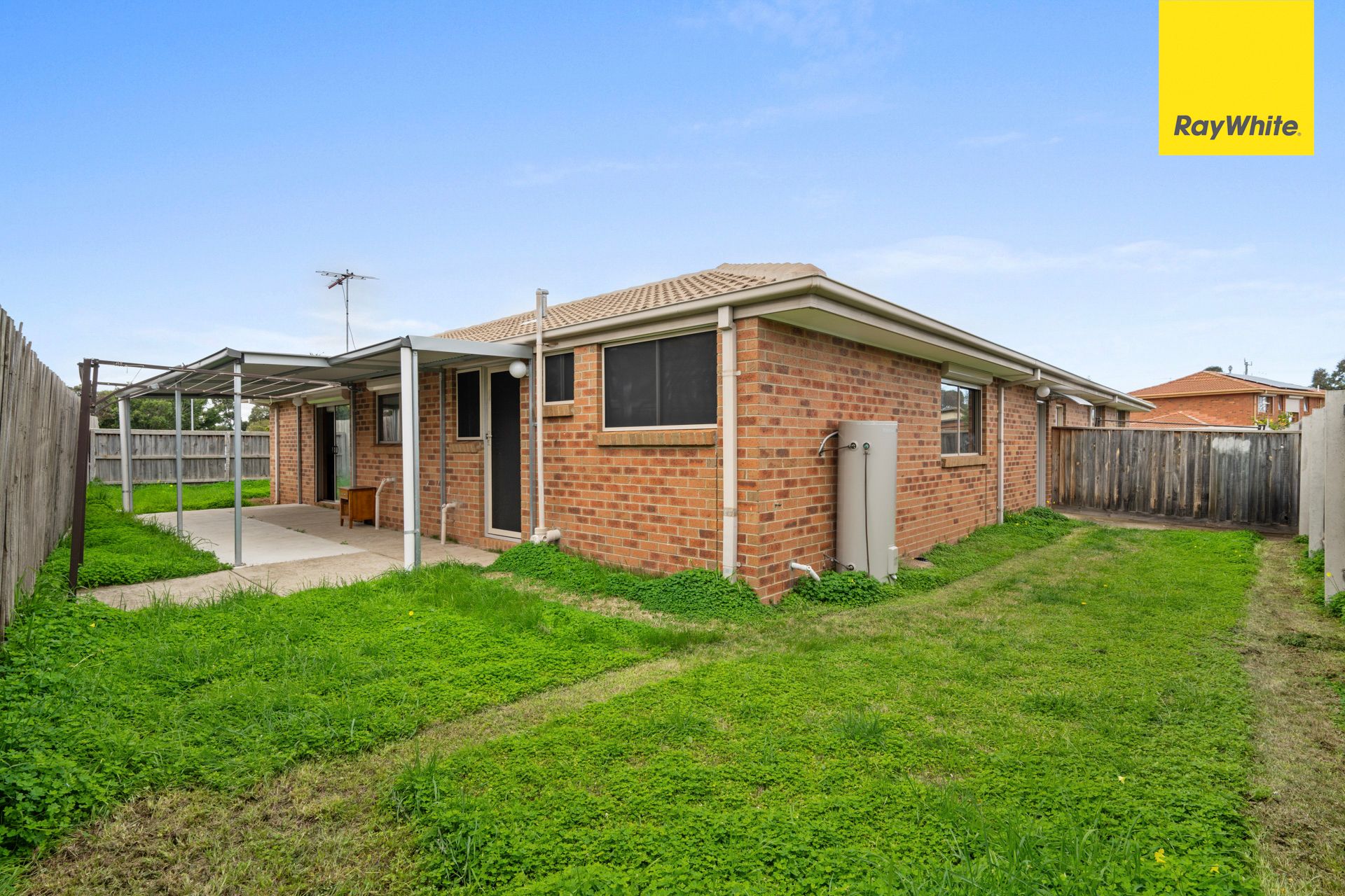 1/4 Asquith Place — photo 12 of 13