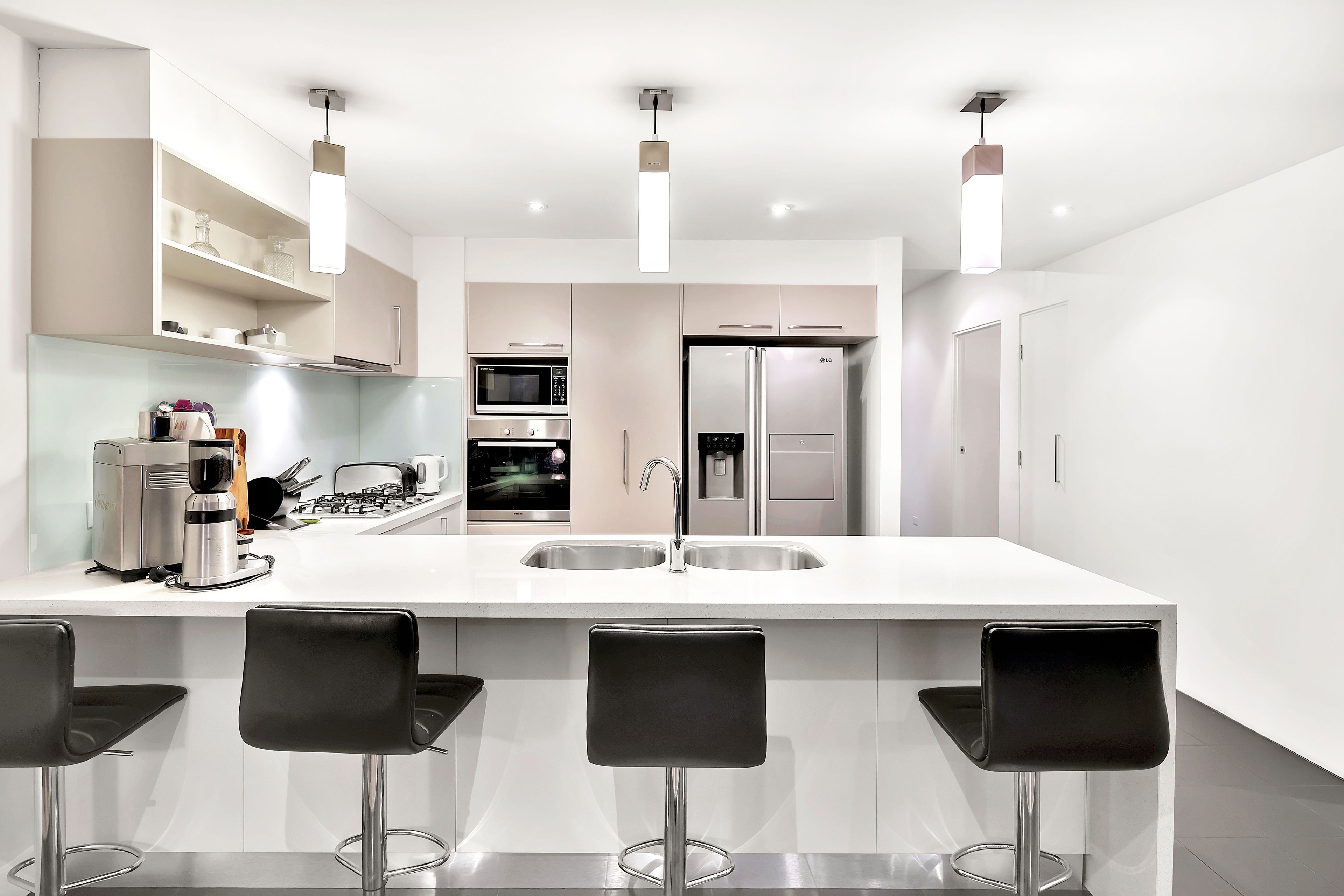 712/3-5 Pendraat Parade, Hope Island, QLD 4212