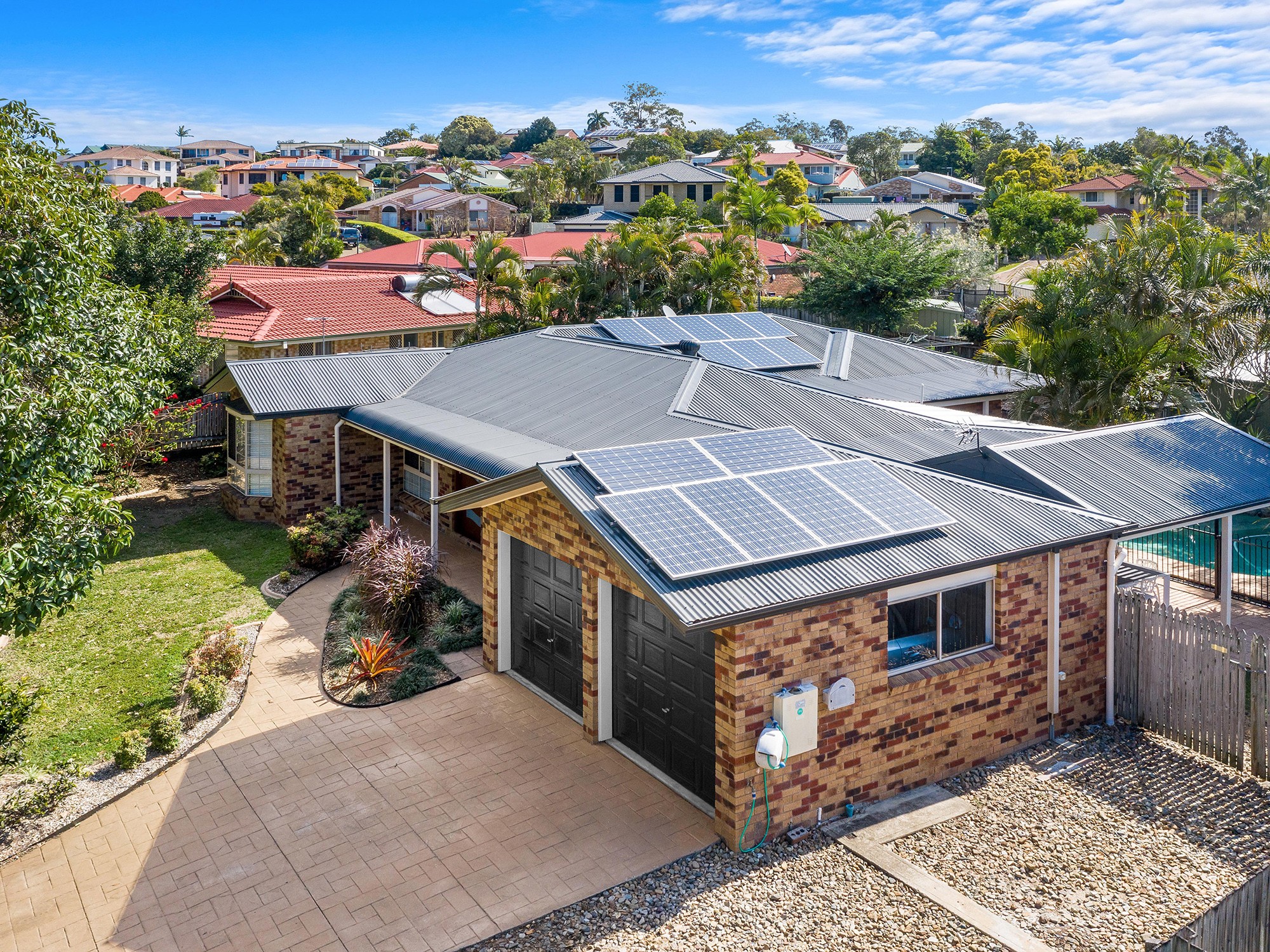 11 Oxford Crescent, Bridgeman Downs, QLD 4035