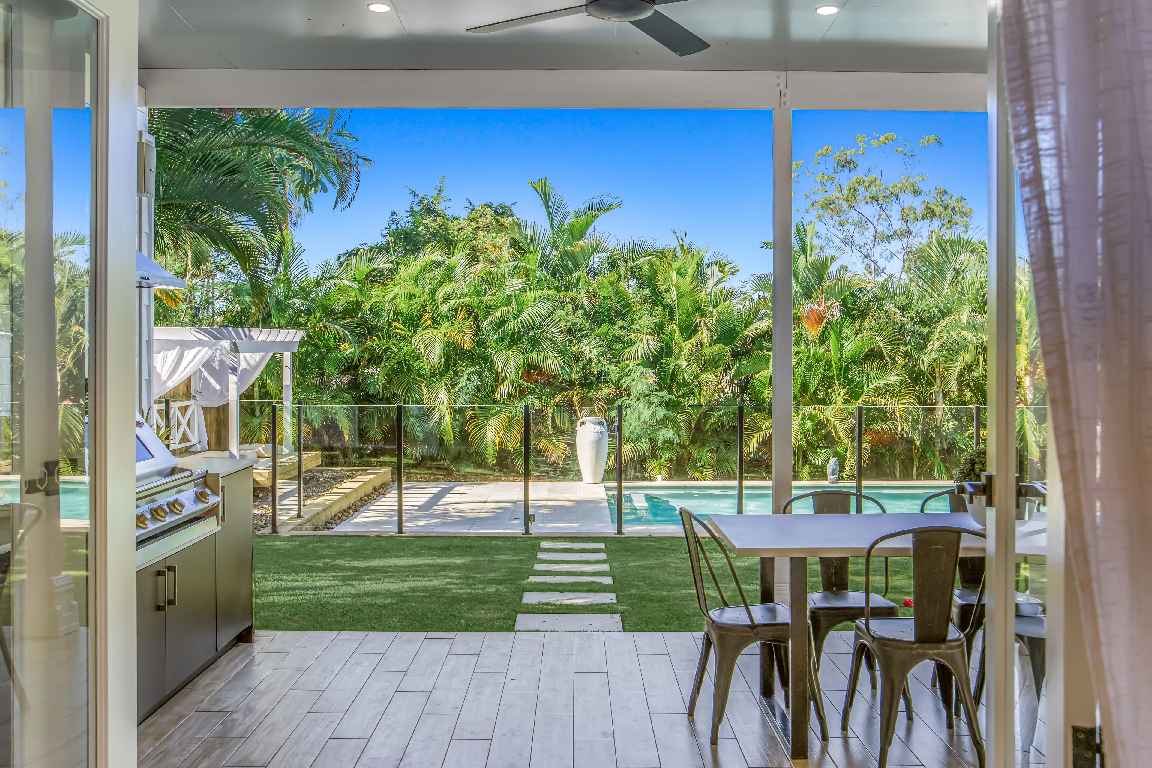 7 Bathurst Court, Helensvale, QLD 4212