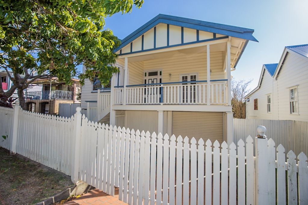 22 Torrens Street, Annerley, QLD 4103