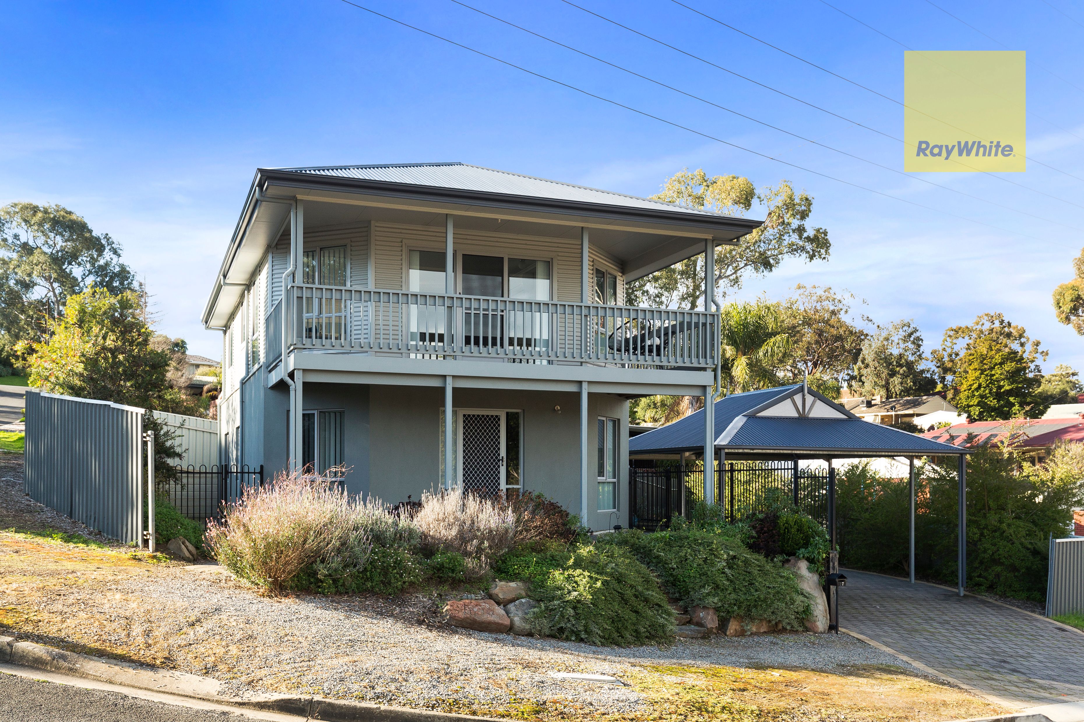 17 Jarrad Road, Happy Valley, SA 5159