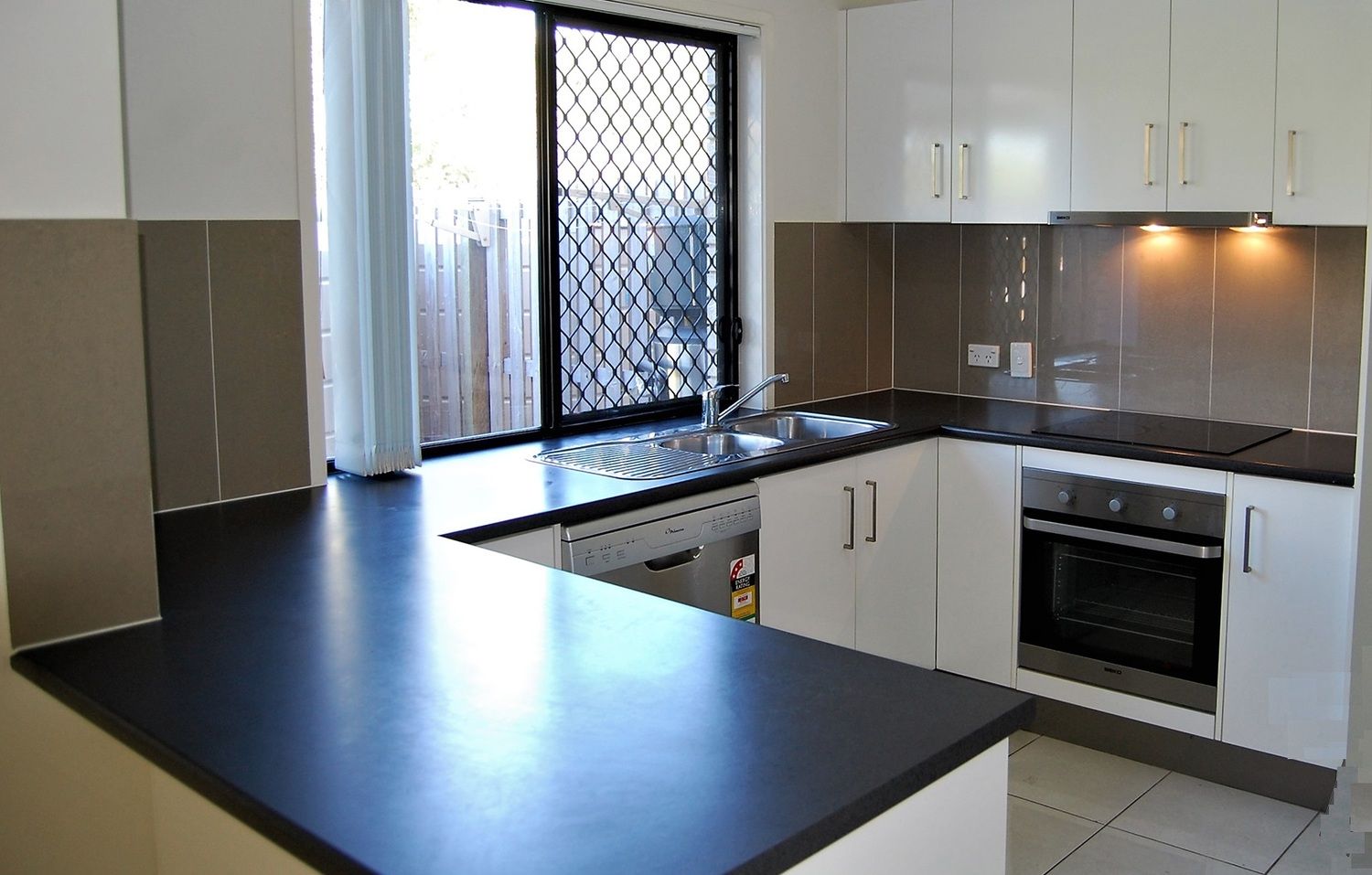 3/25-27 Ari Street, Marsden, QLD 4132