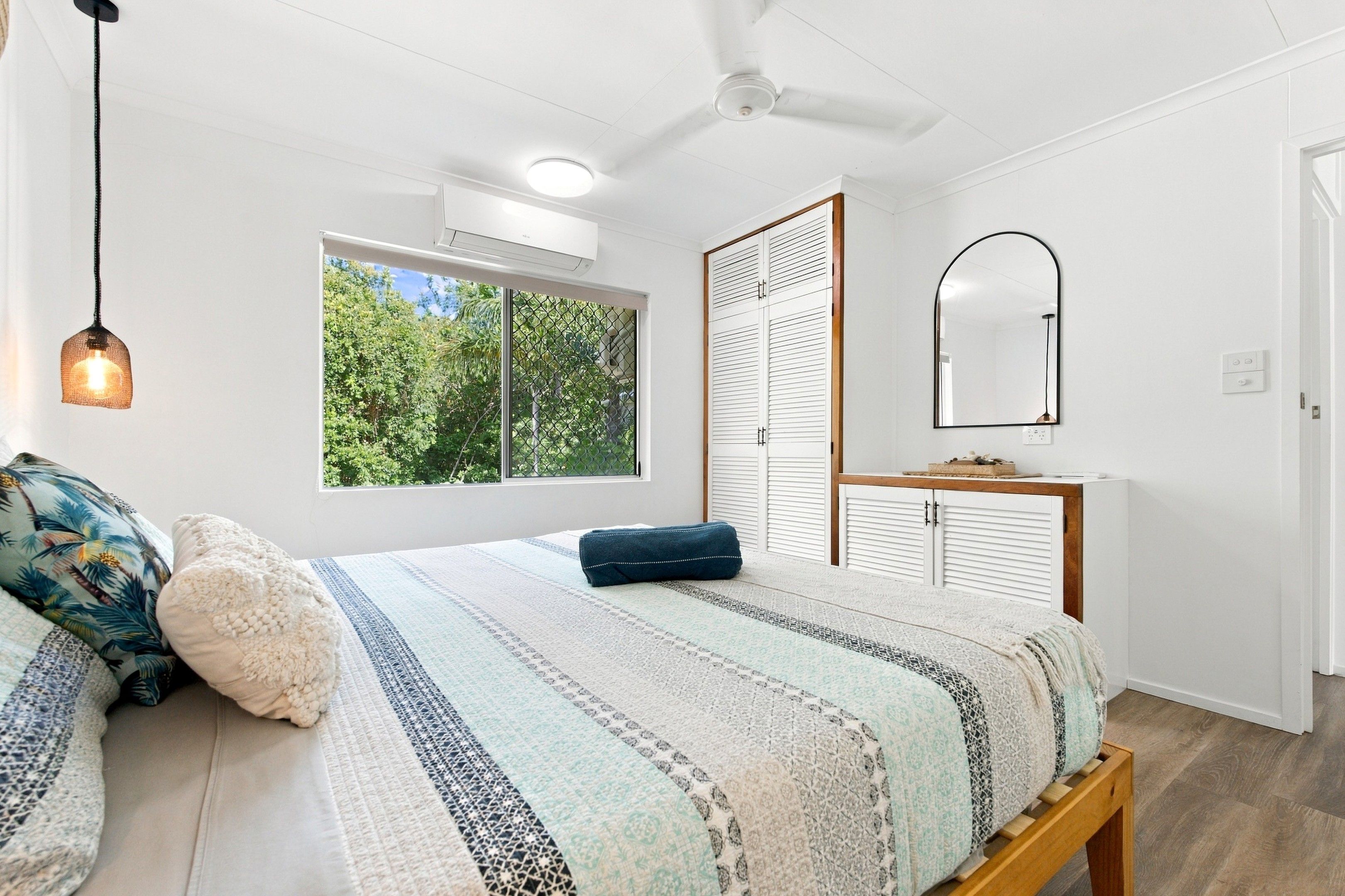 1 & 2/39 Reid Road — photo 18 of 30