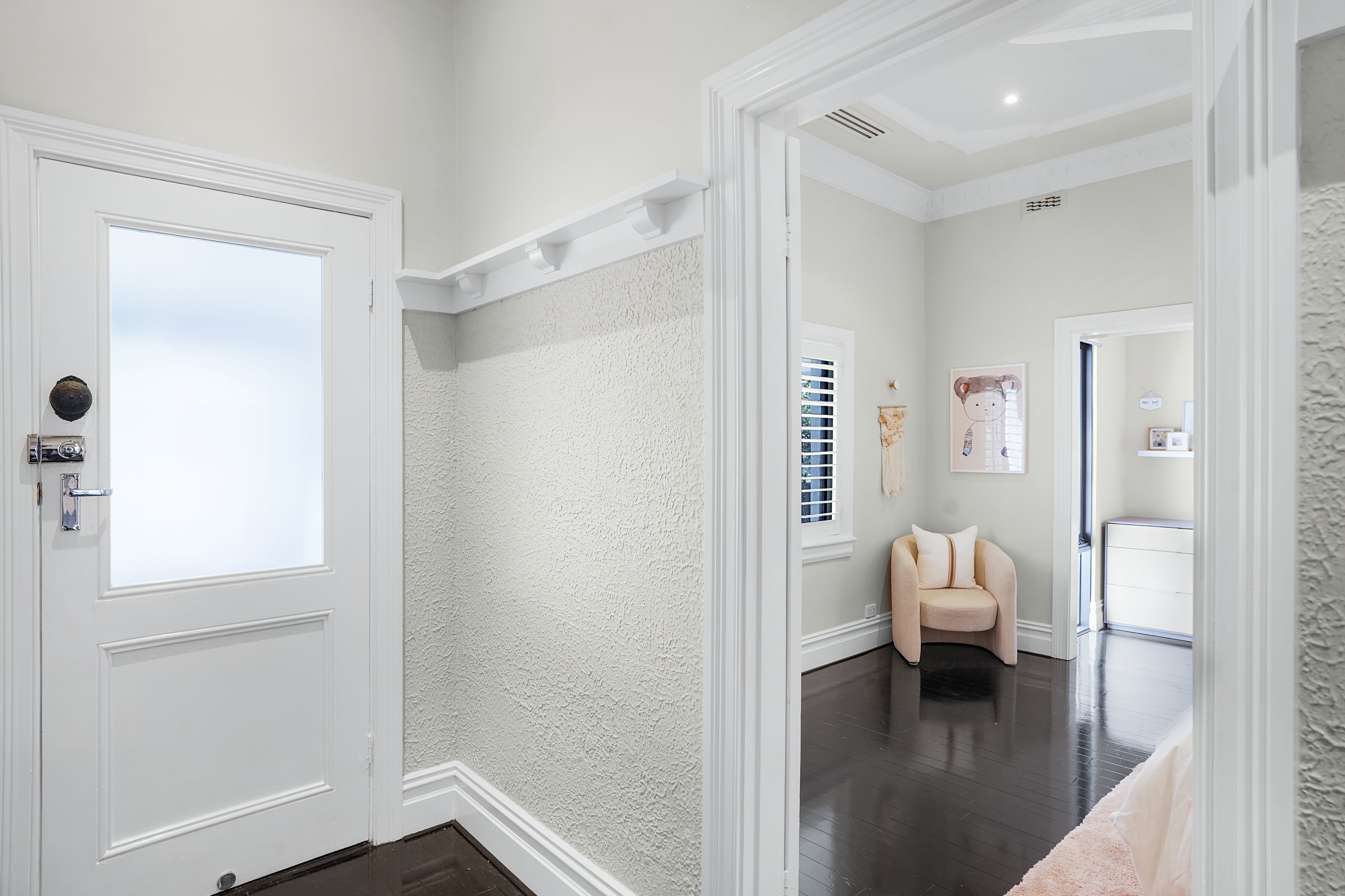 32 Buxton Street — photo 6 of 30