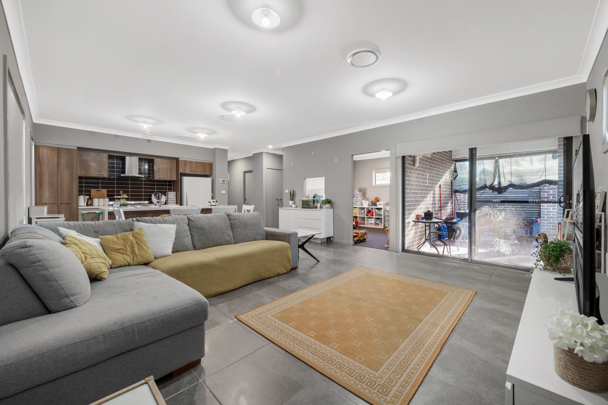 1 Nagle Street, JORDAN SPRINGS, NSW 2747